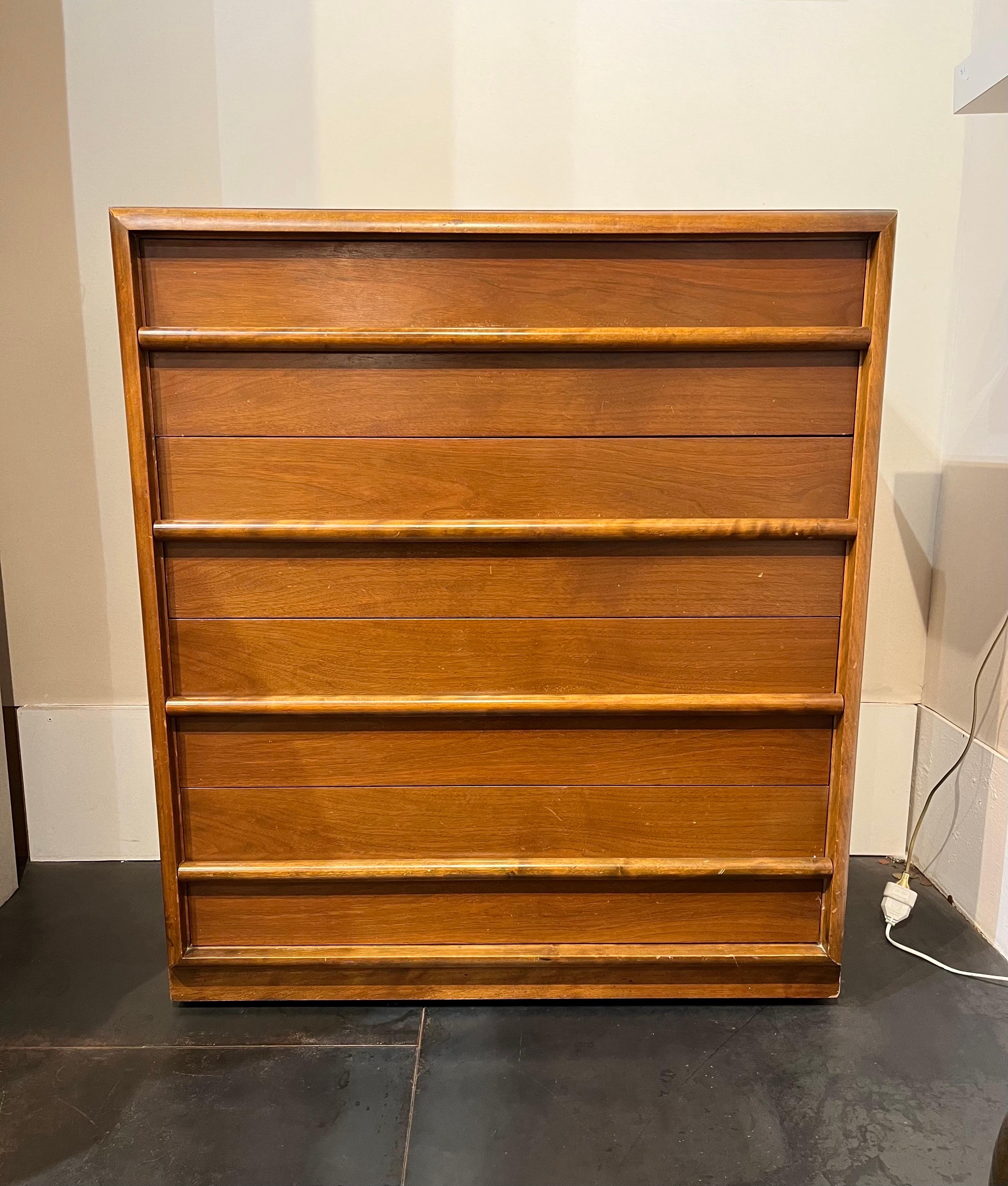 Mid-Century Modern Commode par AT&T. Robsjohn-Gibbings en vente