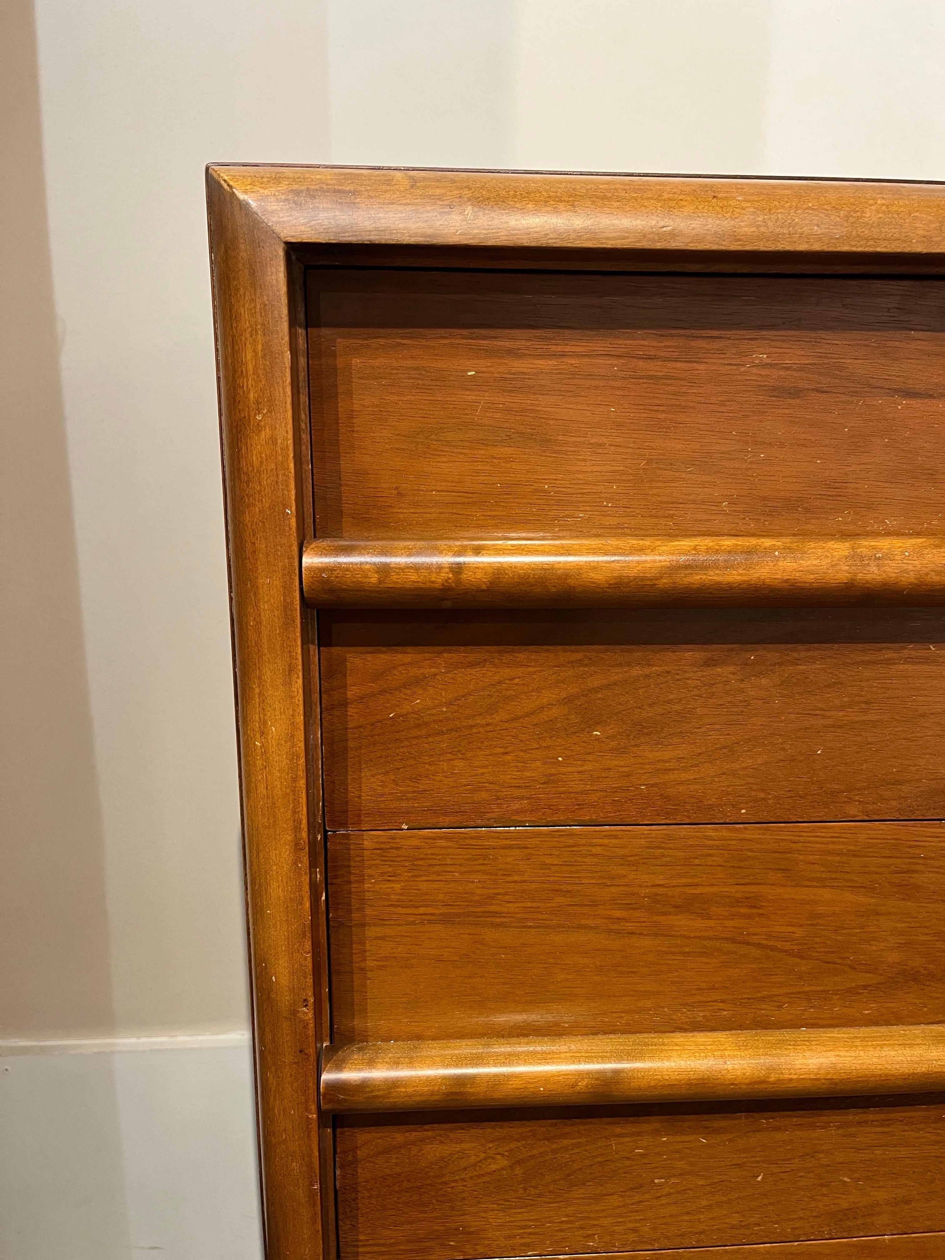 Américain Commode par AT&T. Robsjohn-Gibbings en vente