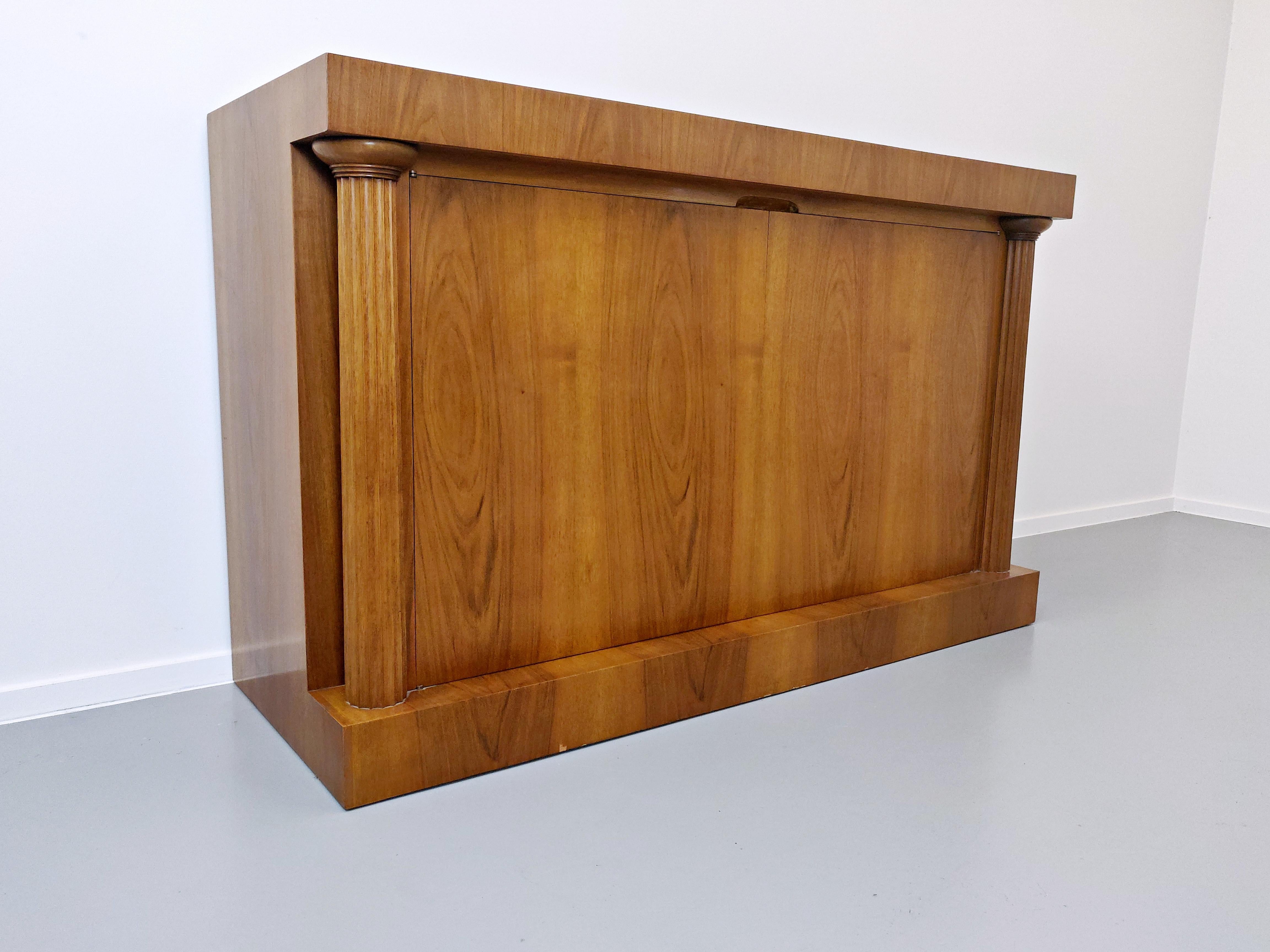 Mid-Century Modern Chest of Drawers by T.H. Robsjohn-Gibbings for Saridis For Sale