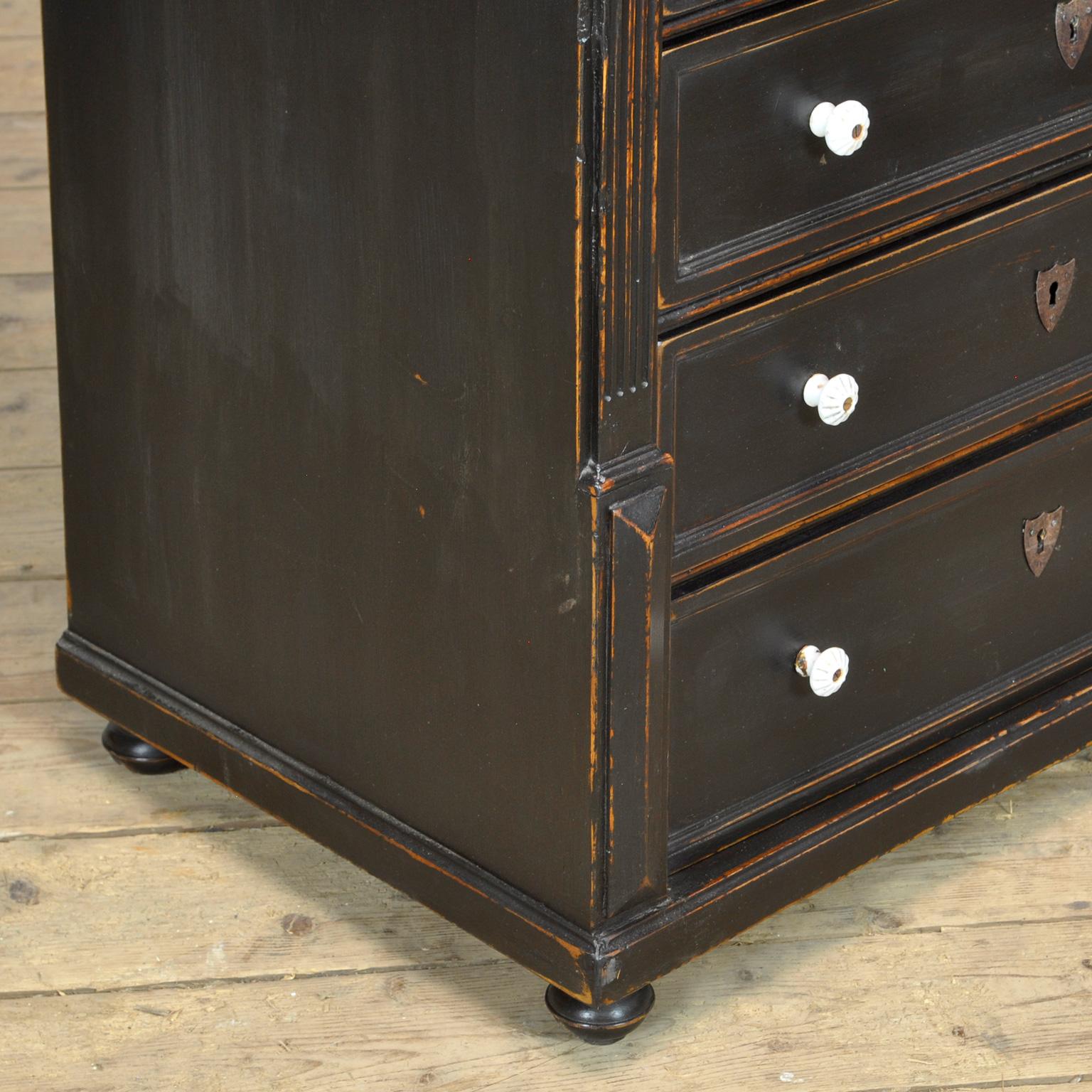 Chest Of Drawers, Circa 1910 For Sale 7