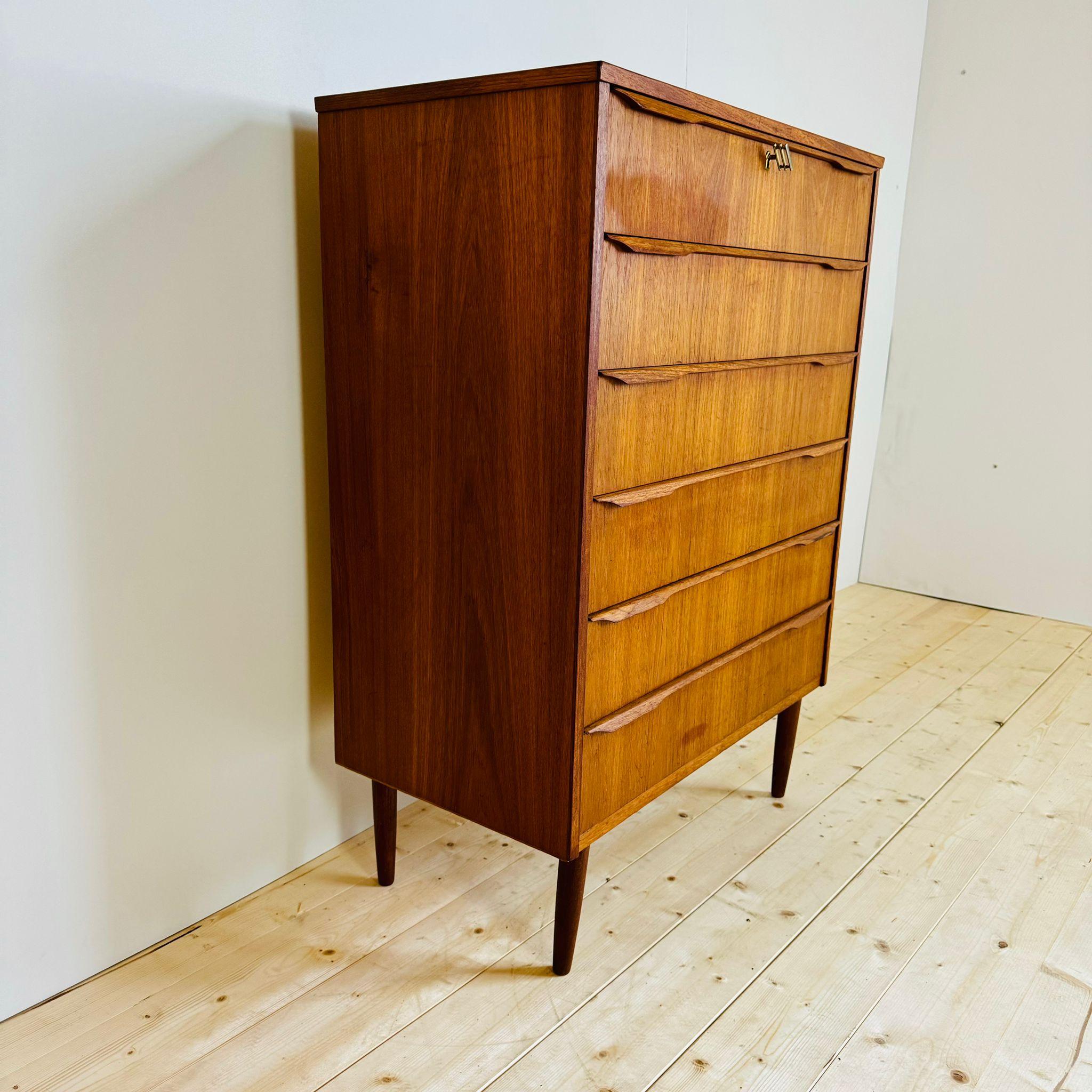 Mid-Century moderno Chest of drawers, Denmark 1960s in vendita