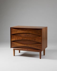 Cómoda diseñada por Arne Vodder para Sibast Møbler Dinamarca, años 50