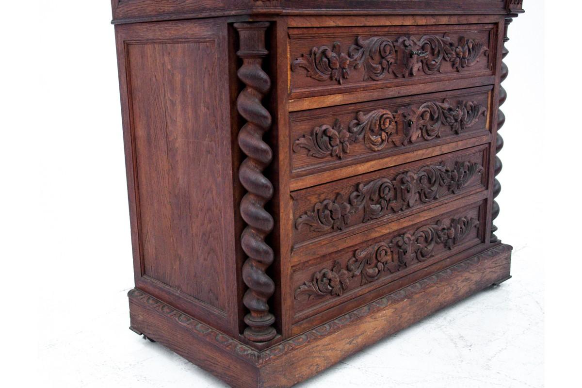 Oak Chest of Drawers, Dressing Table, France, circa 1880 For Sale