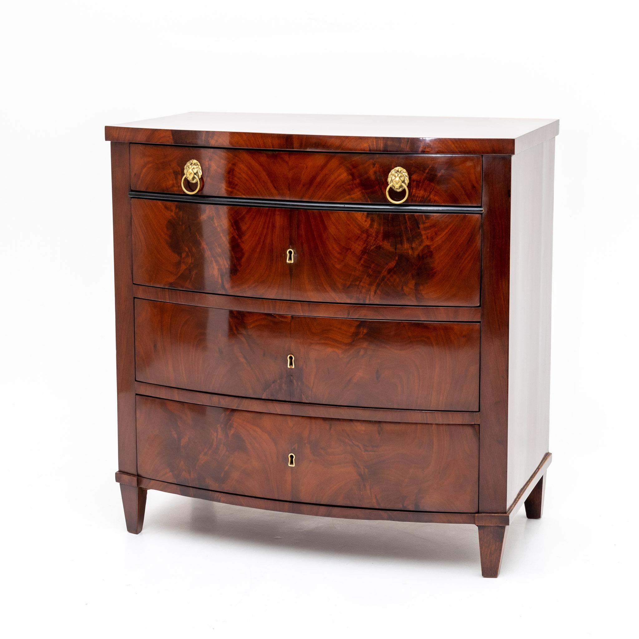 Veneer Chest of Drawers, Early 19th Century For Sale