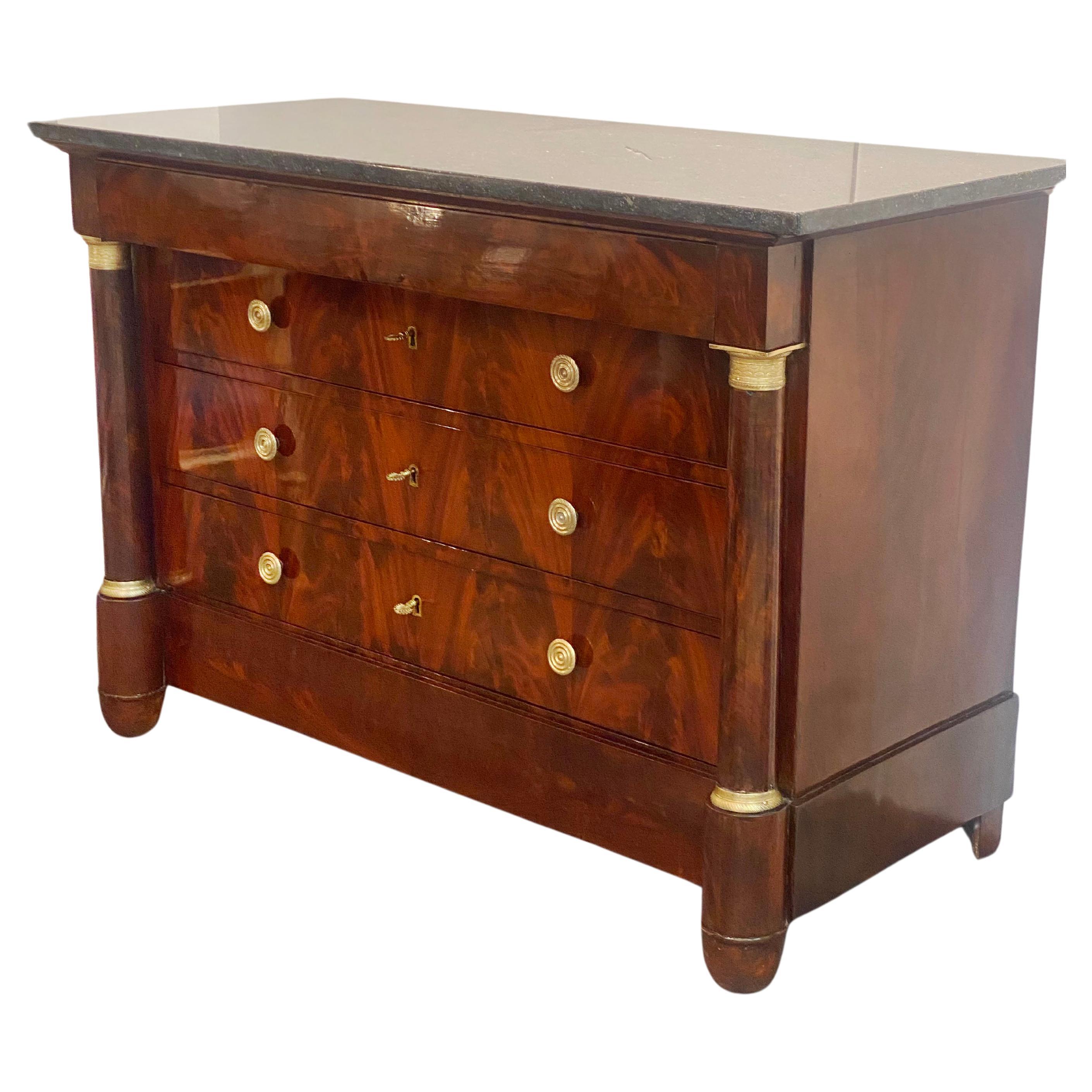 Chest of drawers - Empire period - Mahogany   For Sale