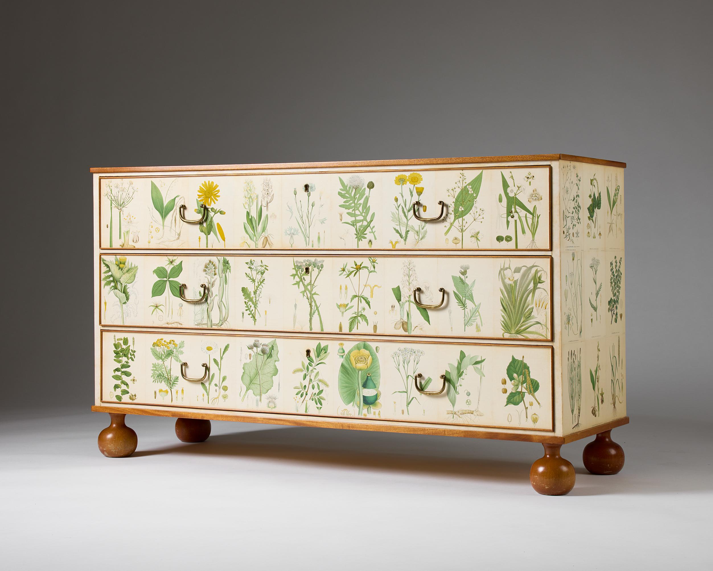 Scandinavian Modern Chest of drawers 'Flora' model 1050 designed by Josef Frank for Svenskt Tenn For Sale