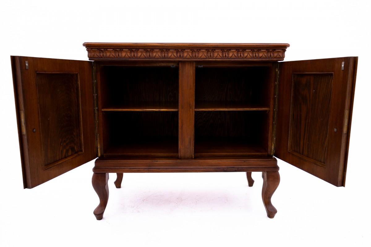 Early 20th Century Chest of drawers from around 1900, Northern Europe. For Sale