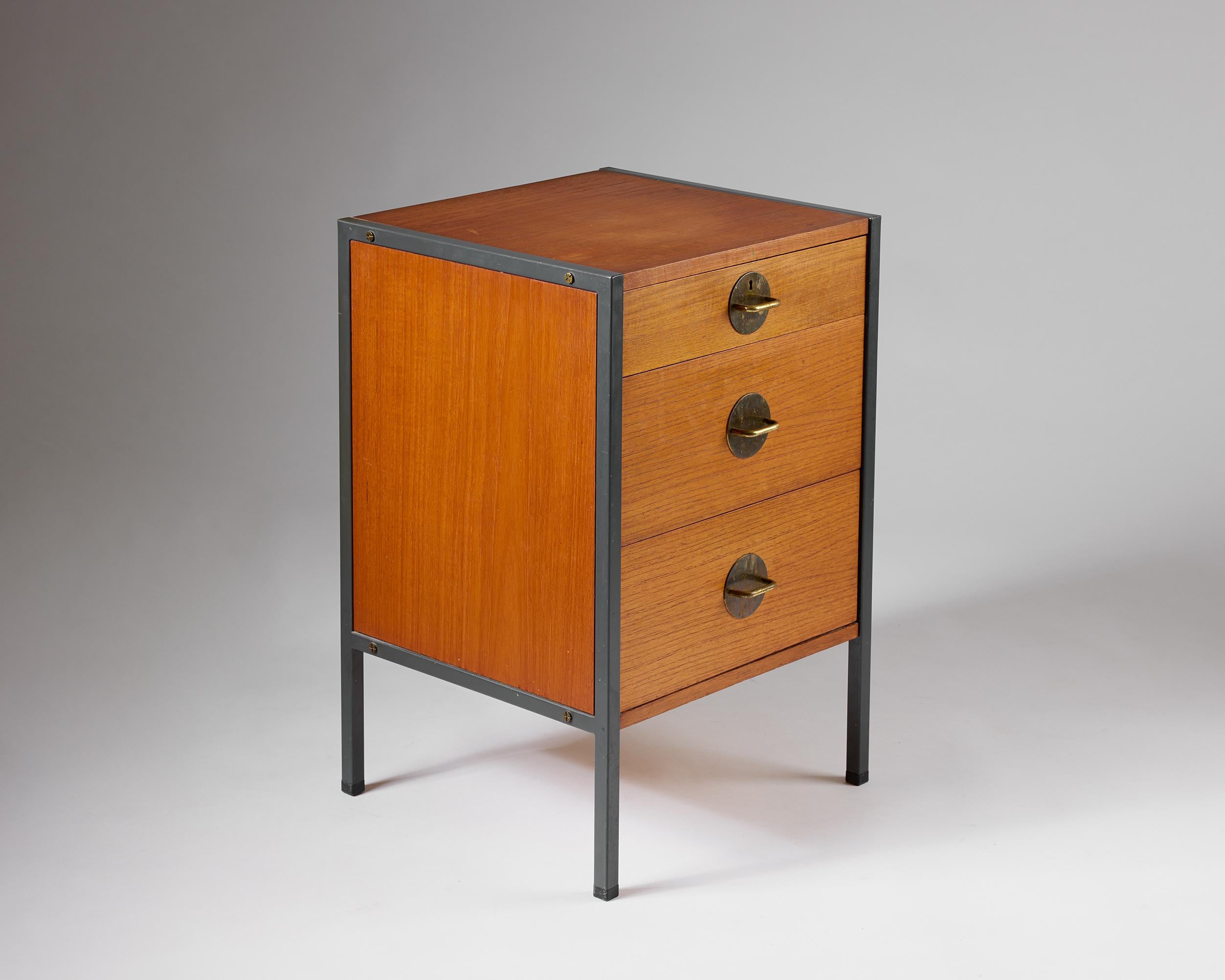 Metal Chest of drawers from the 'Triva' series designed for Nordiska Kompaniet, Sweden For Sale