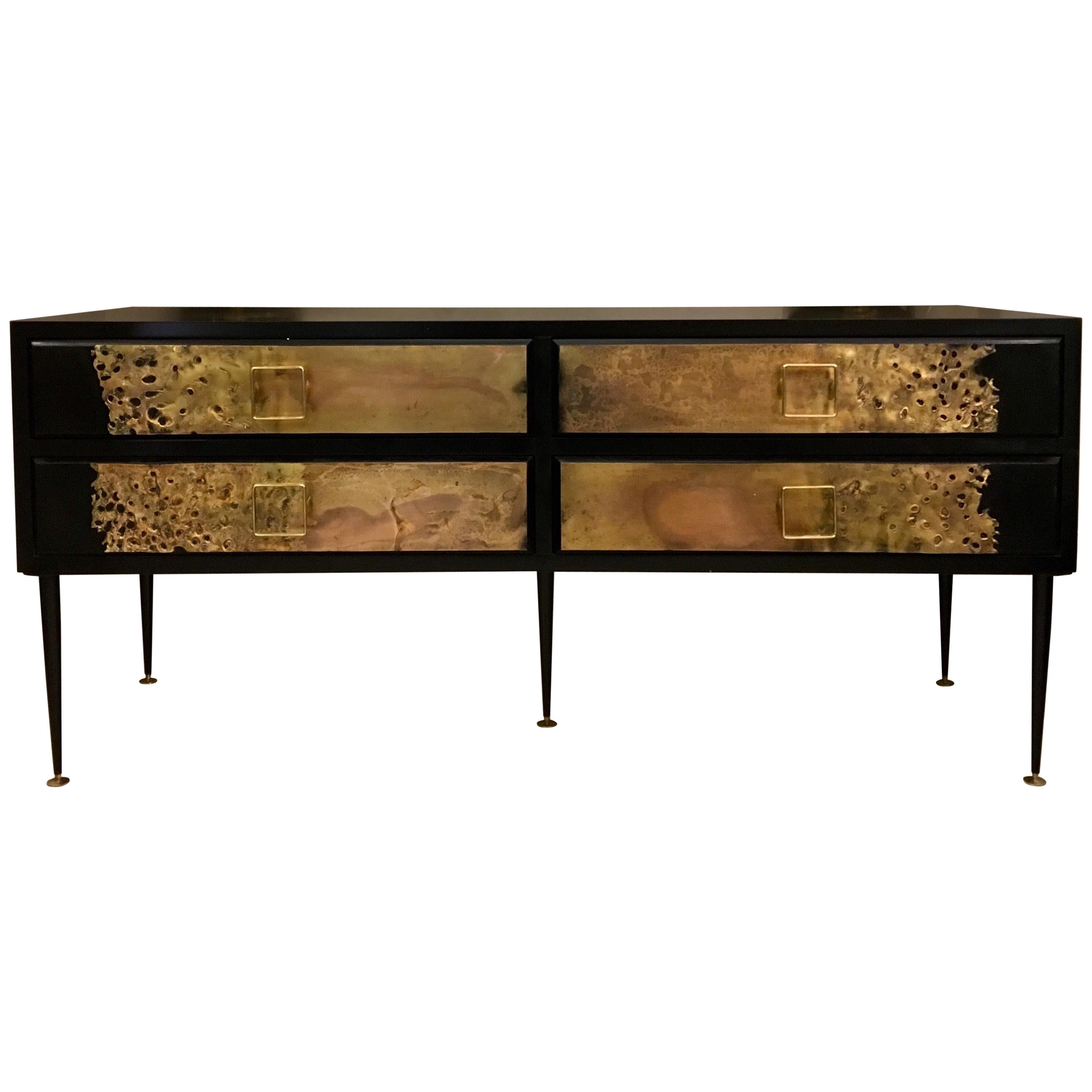 Chest of Drawers in Black Lacquered Wood Drawers with Brass Sculpture, 1970