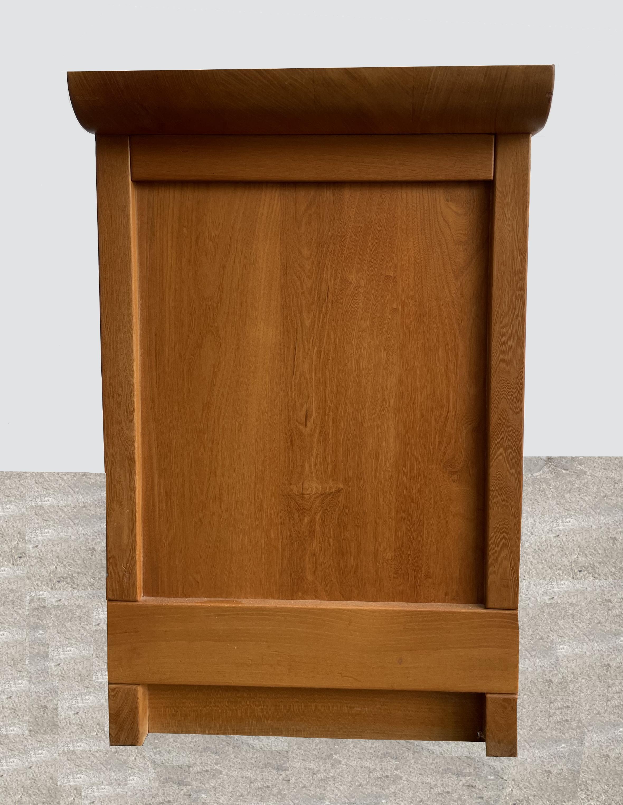 Wood Chest of drawers in elmwood, France circa 1970-1980 For Sale