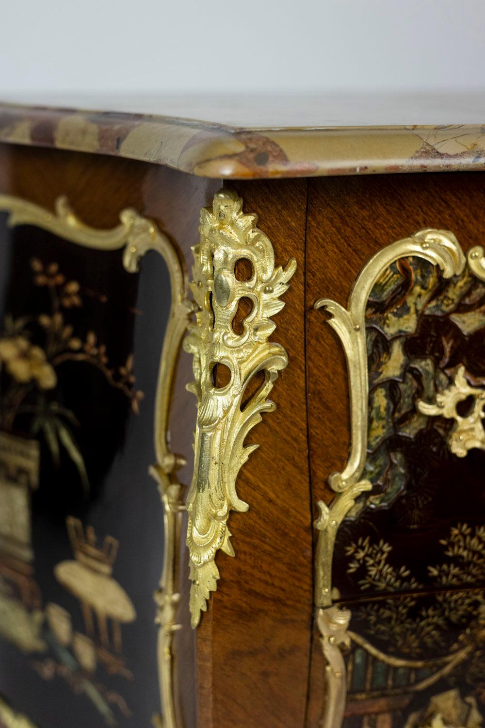 Chest of Drawers in Louis XV Style, circa 1950 For Sale 6