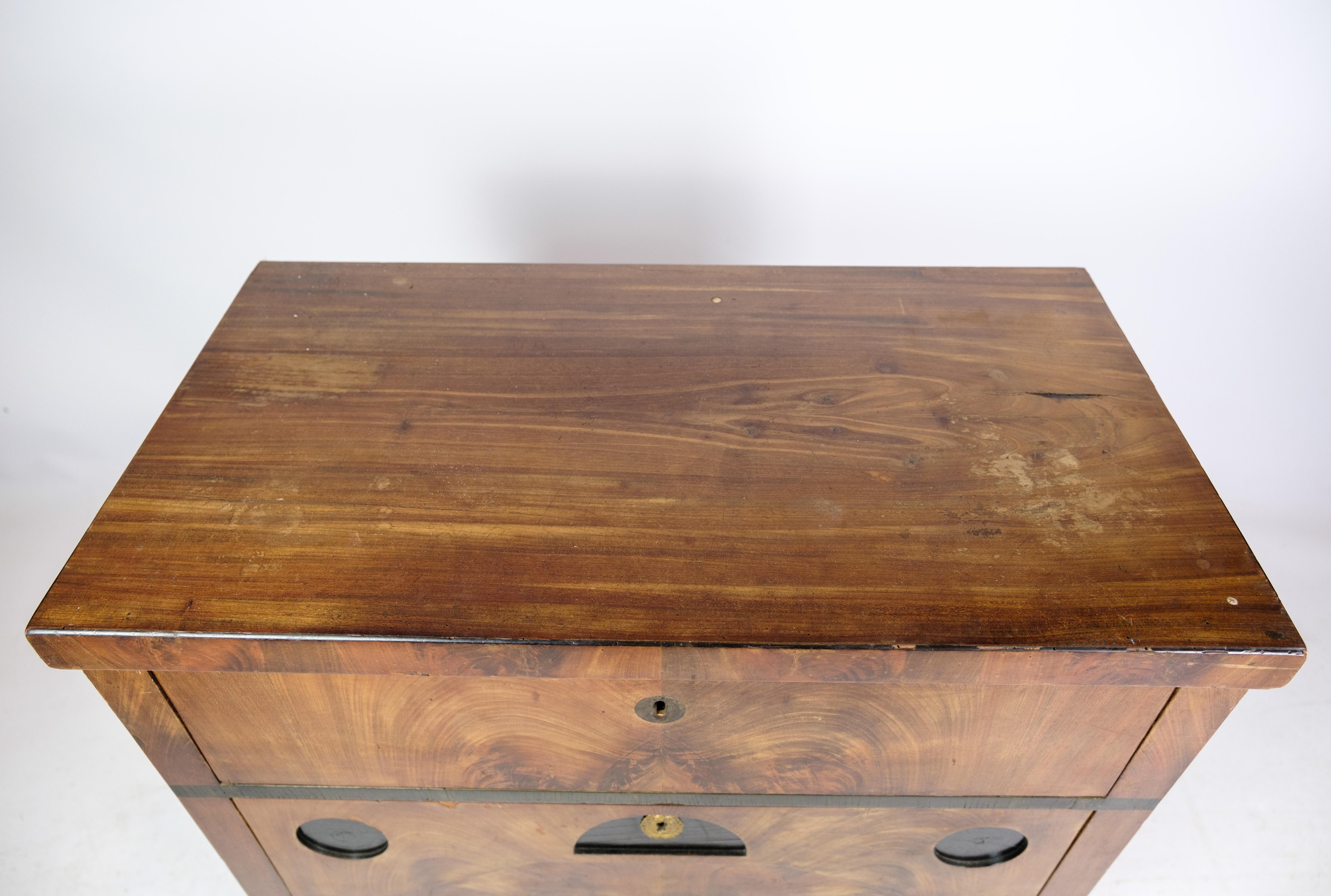Chest of Drawers in Mahogany, Northern Germany, 1810 In Good Condition In Lejre, DK