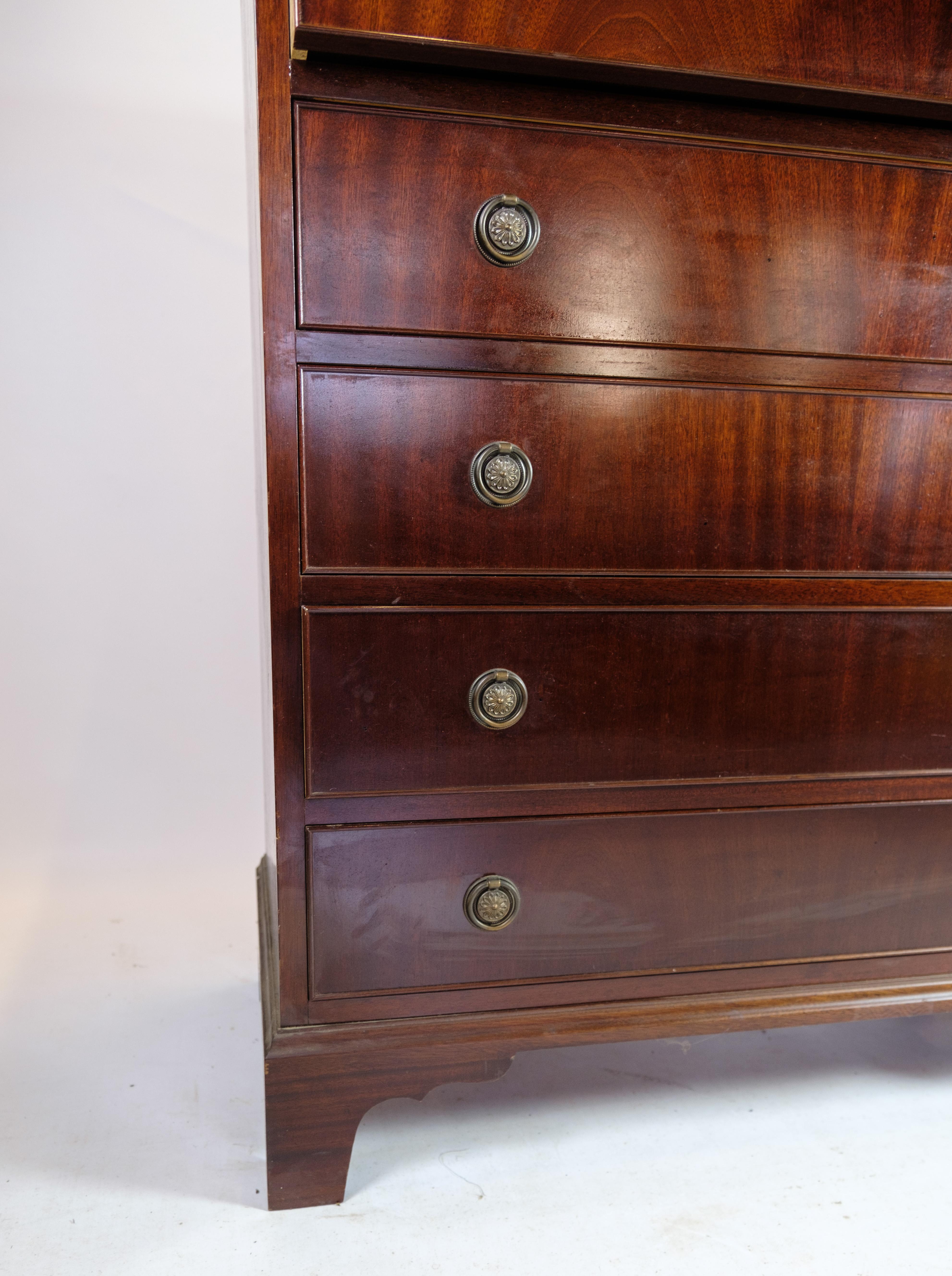 Chest of drawers In Mahogany With 7 drawers and Brass handles From The 1930 For Sale 2