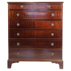 Chest of drawers In Mahogany With 7 drawers and Brass handles From The 1930