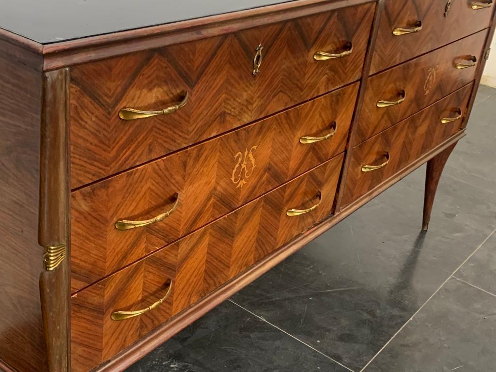 Mid-20th Century Chest of Drawers in Rosewood & Brass Details, 1950s For Sale