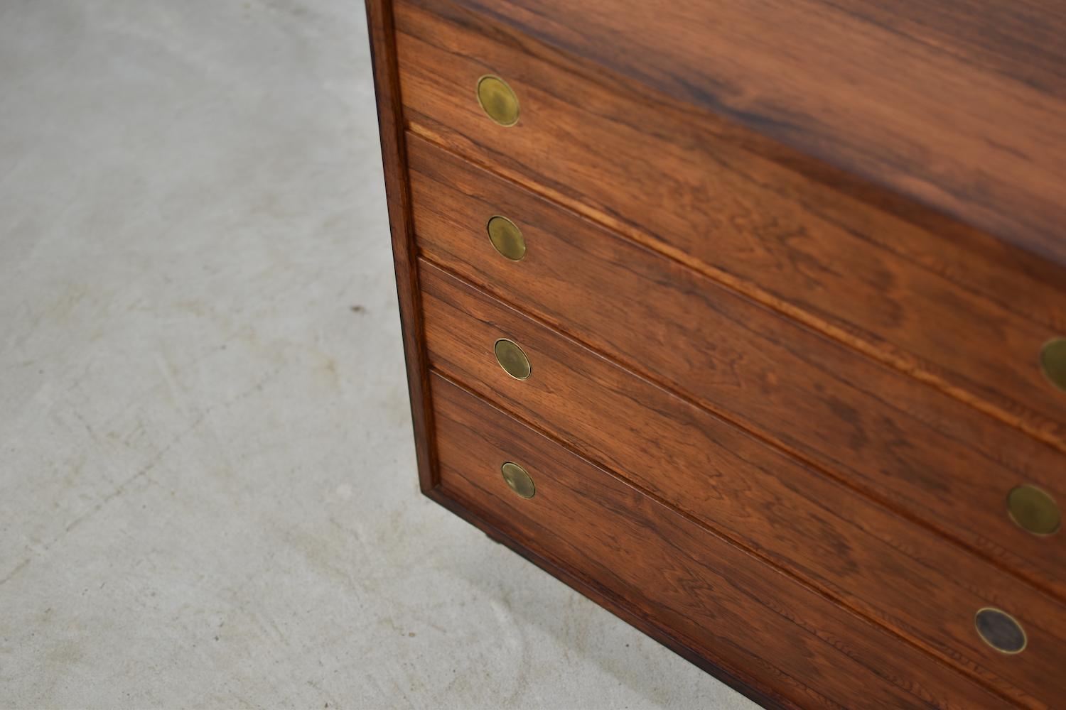 Mid-20th Century Chest of Drawers in Rosewood by Dyrlund, Denmark, 1960s