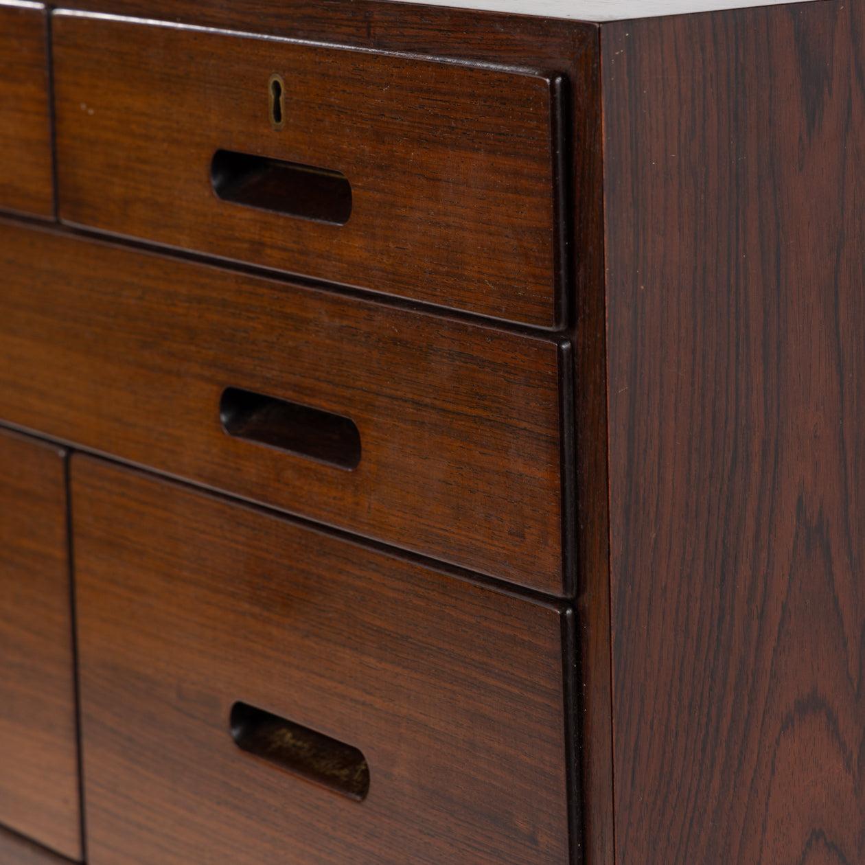 20th Century Chest of drawers in rosewood by Kai Winding For Sale