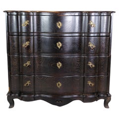 Antique Chest of drawers in Stained oak with Brass from the 19th century