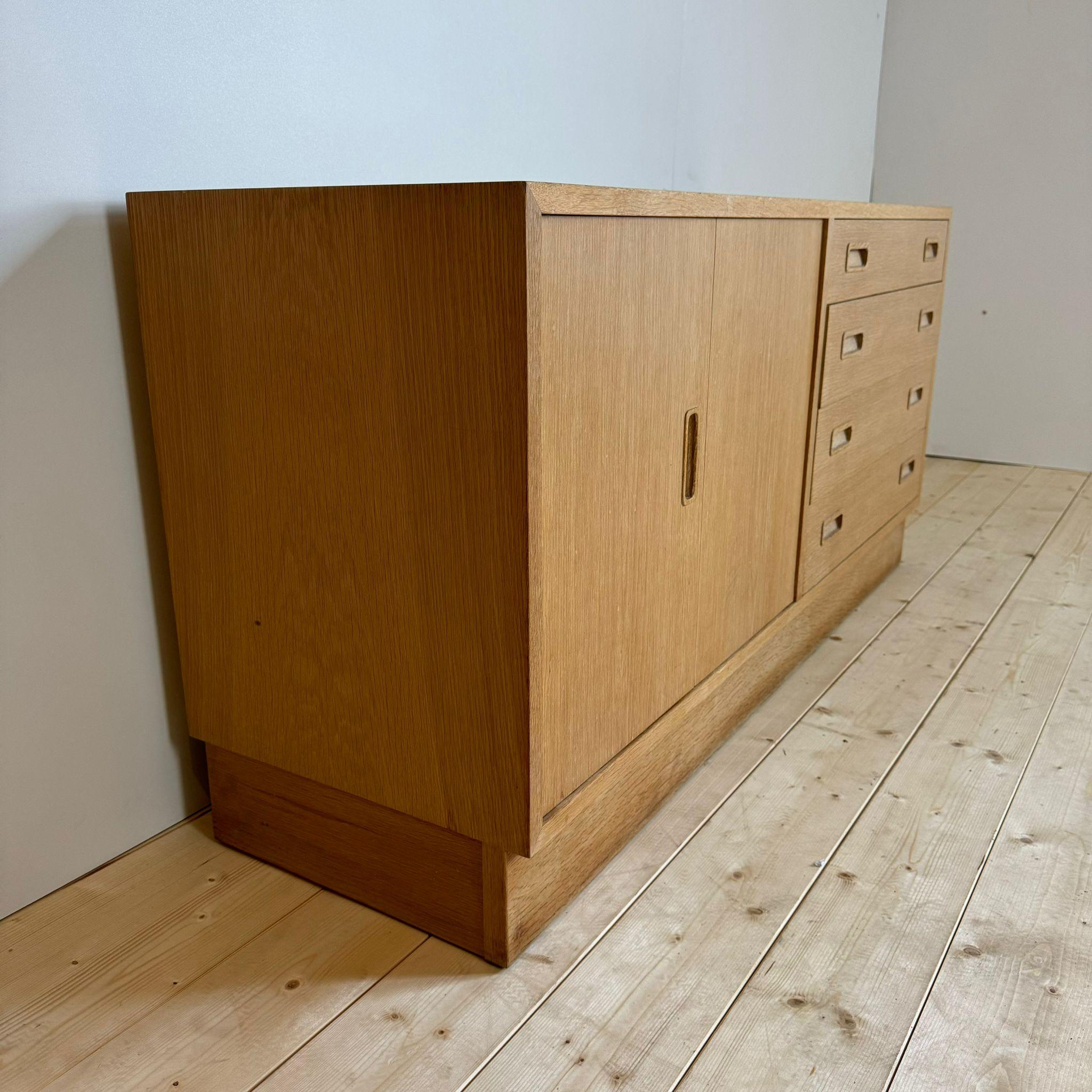 Chest of drawers in teak, Denmark, 1960 In condizioni buone in vendita a Torino, IT