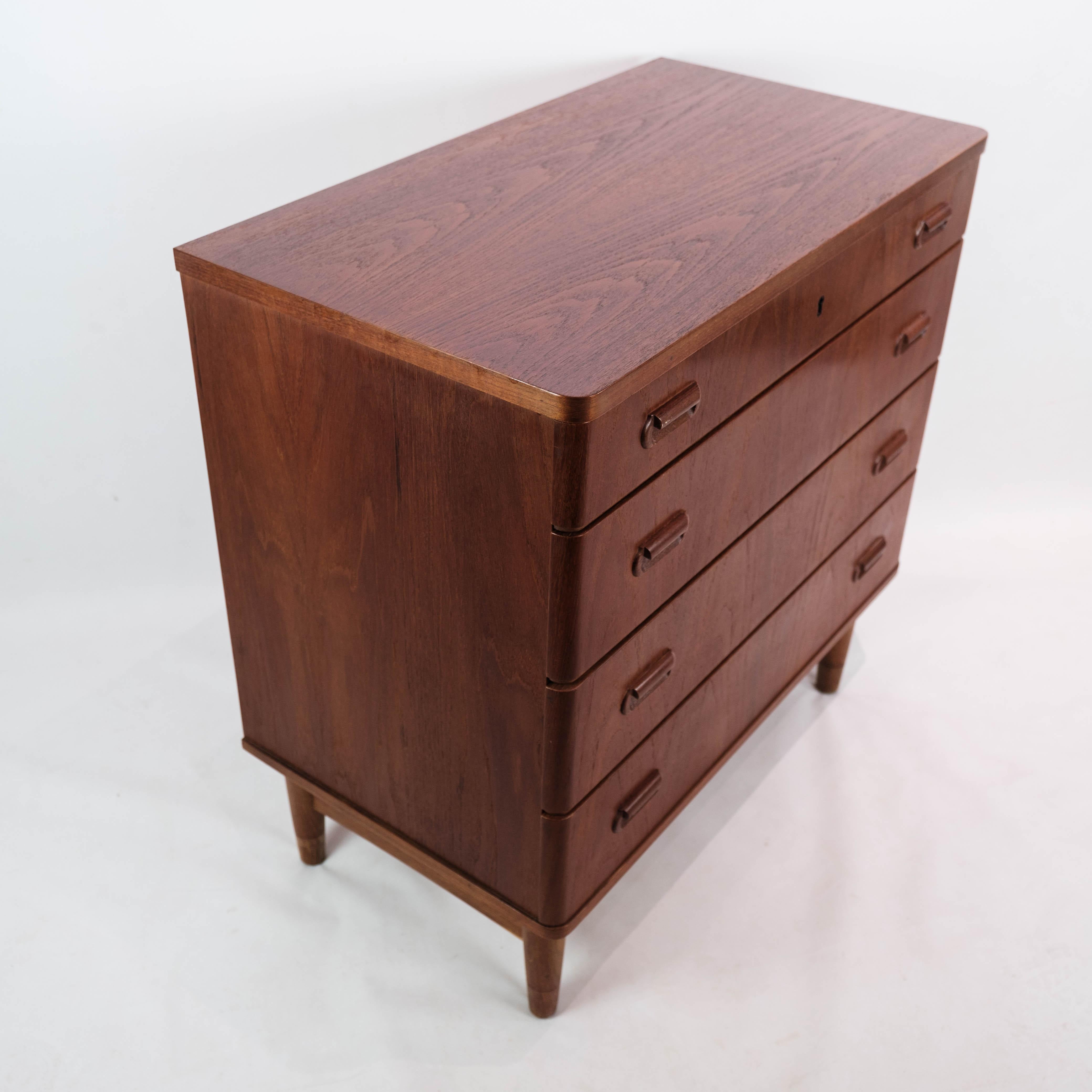 Chest of Drawers Made In Teak With Four Drawers From 1960s For Sale 5