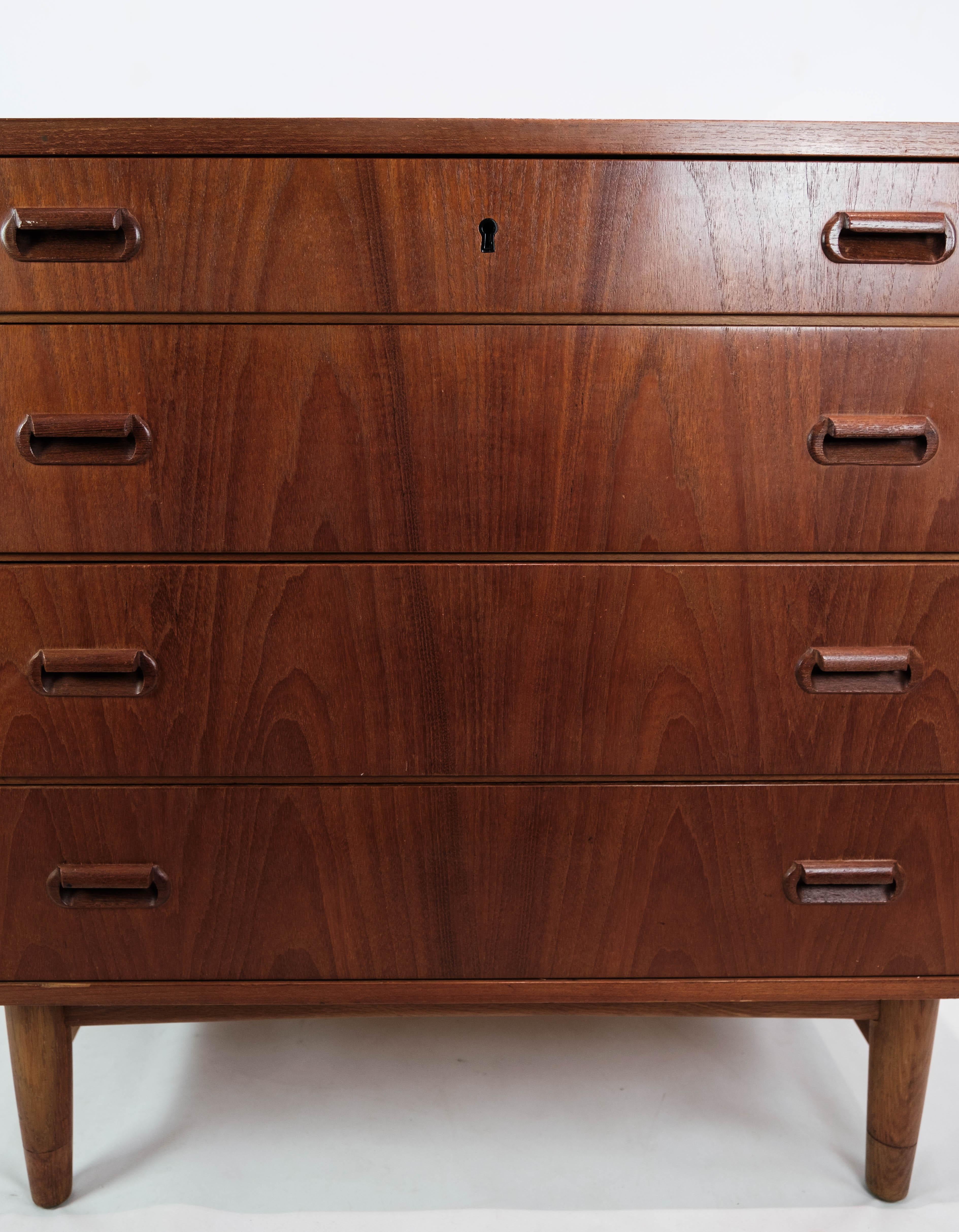 Mid-20th Century Chest of Drawers Made In Teak With Four Drawers From 1960s For Sale