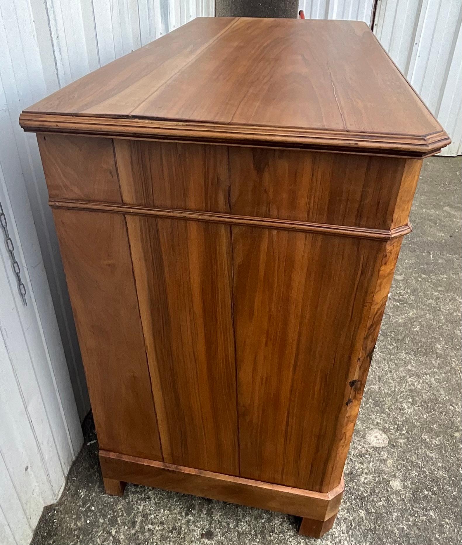 Chest Of Drawers In Walnut And Burr Walnut, Late 19th Century For Sale 8