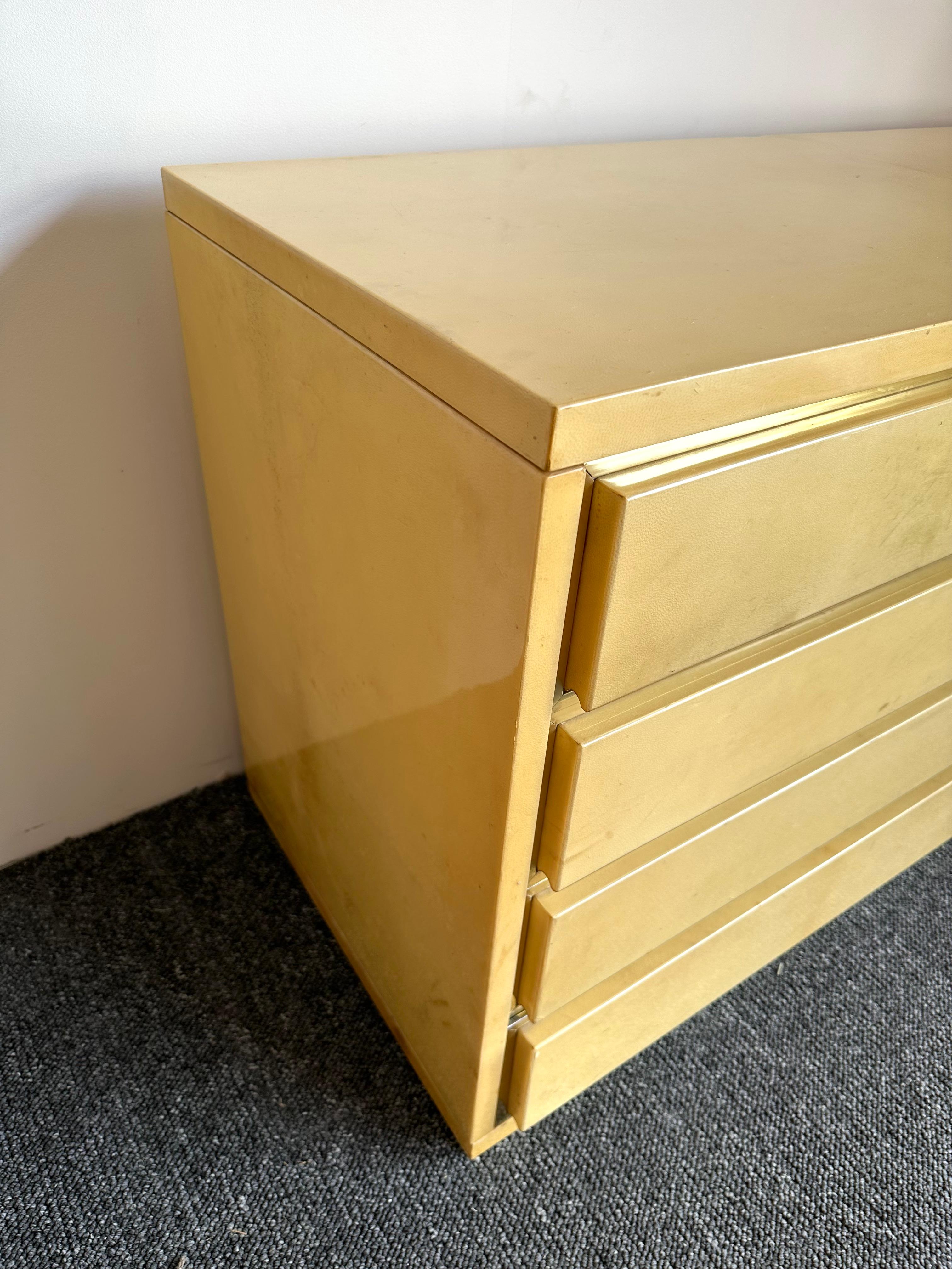 Mid-Century Modern Chest of Drawers Lacquered Goatskin and Brass by Aldo Tura, Italy, 1970s