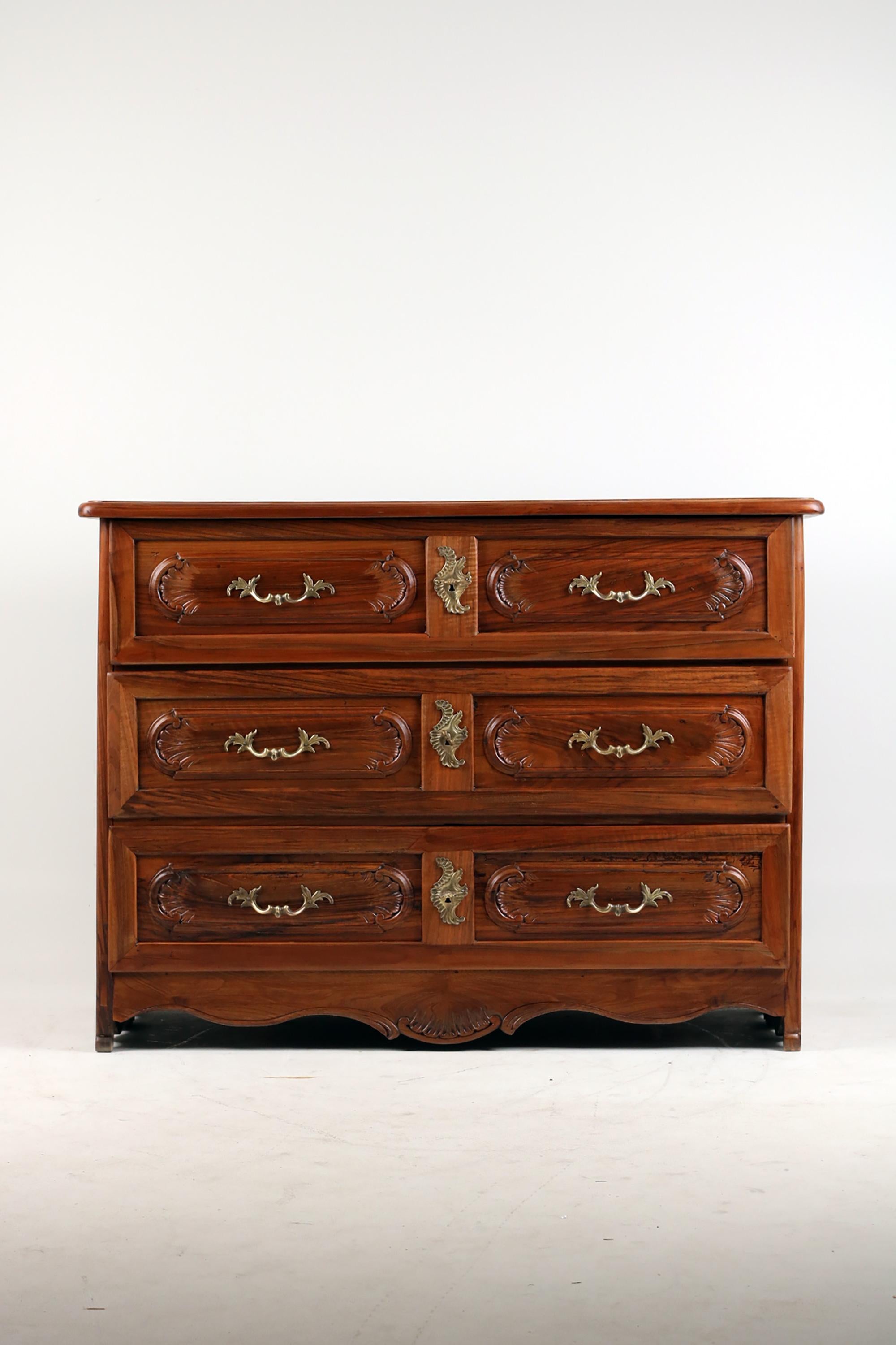 Chest of Drawers, Late xviii Century, Louis XVI Style, France For Sale 7