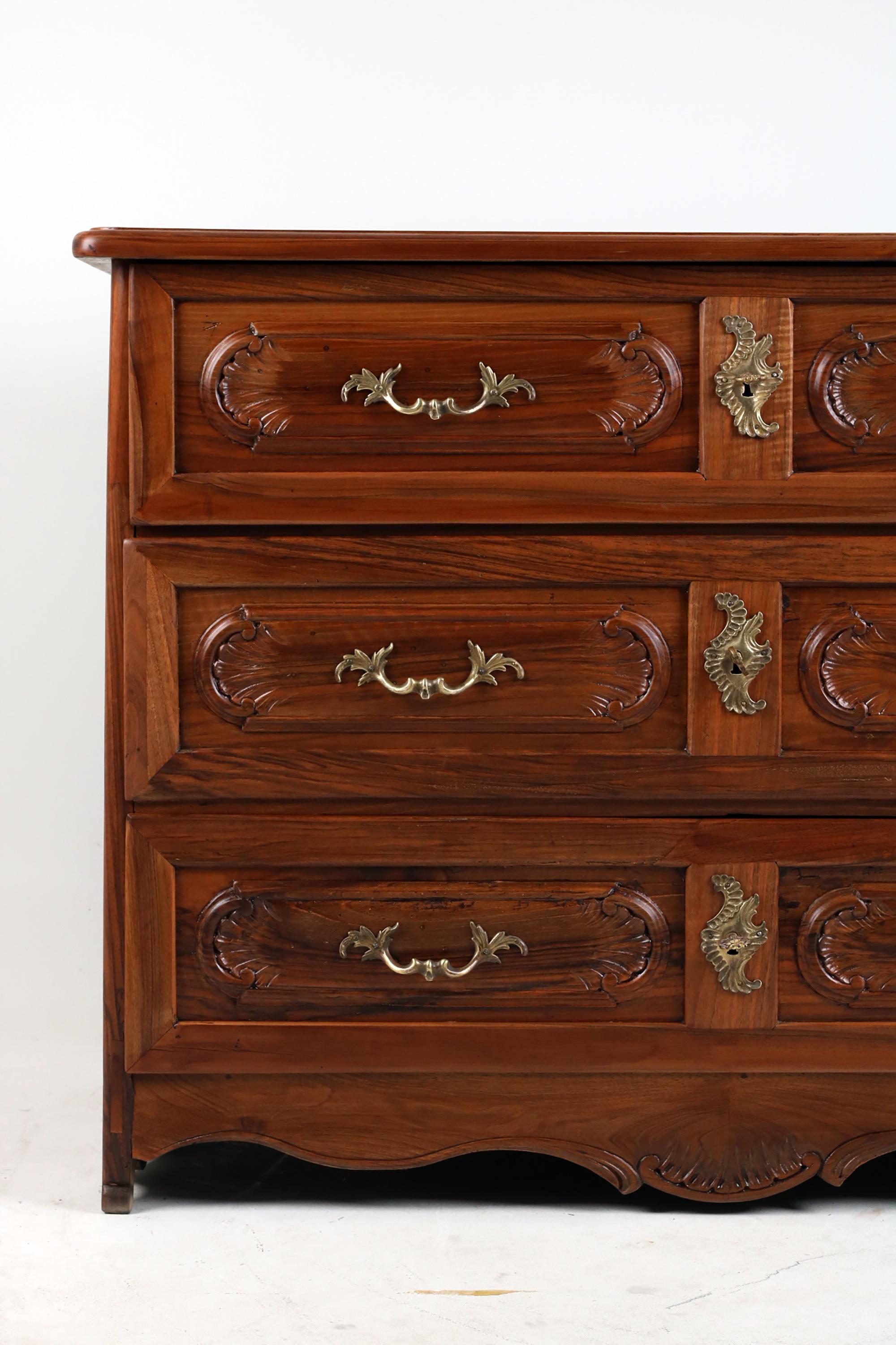 Chest of Drawers, Late xviii Century, Louis XVI Style, France For Sale 8
