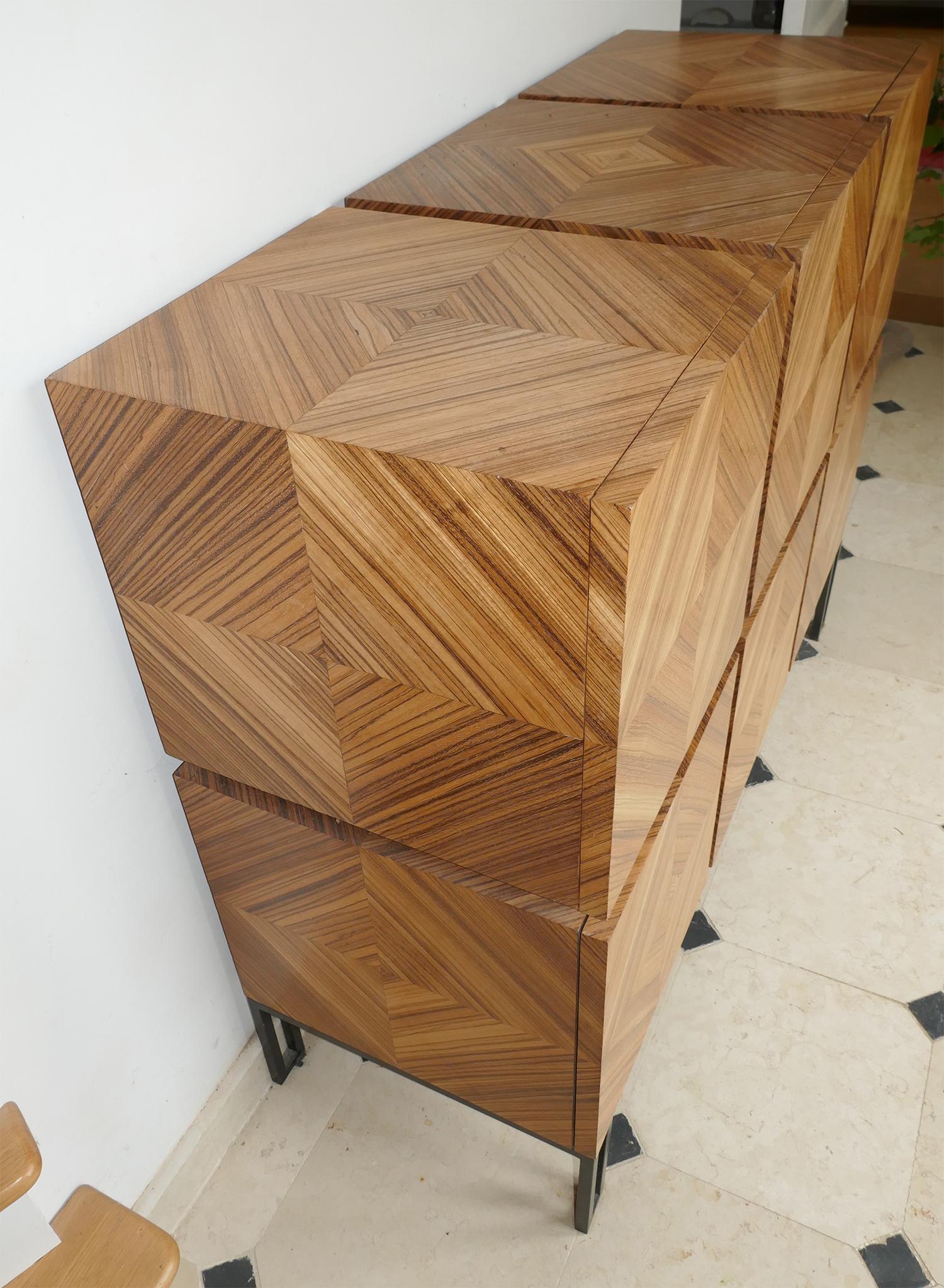 French Chest of Drawers 