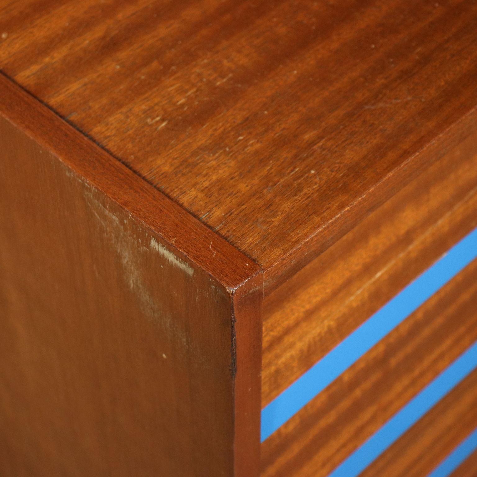 Chest of Drawers Mahogany Veneer Formica Wood Metal, Italy, 1960s In Good Condition In Milano, IT