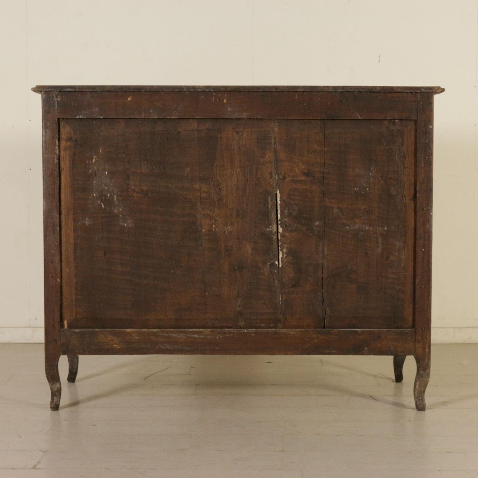 Chest of Drawers Maple Walnut, Italy, First Half of the 1700 6