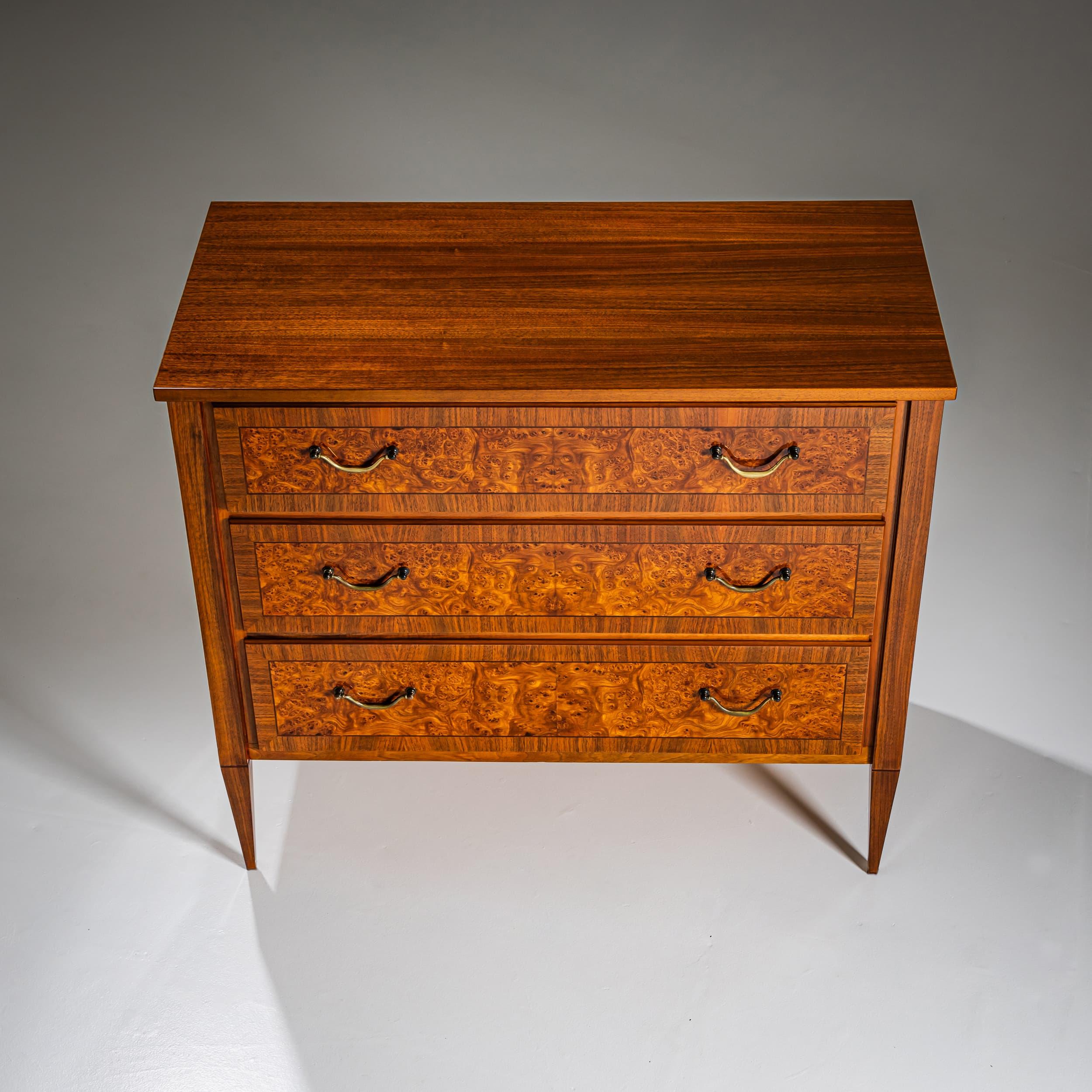 Chest of Drawers, Mid-20th Century In Good Condition For Sale In Greding, DE