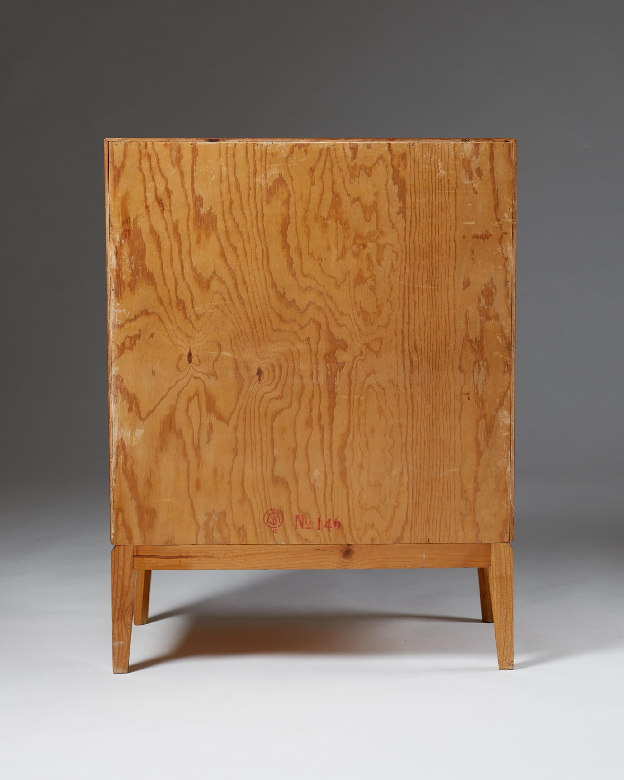 Chest of Drawers Model 146 Designed by Carl-Axel Acking In Good Condition In Stockholm, SE