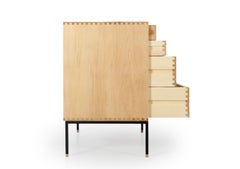 Chest of drawers model Cosmopol. 8 drawers