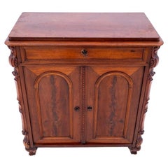 Commode d'Europe du Nord, vers 1890