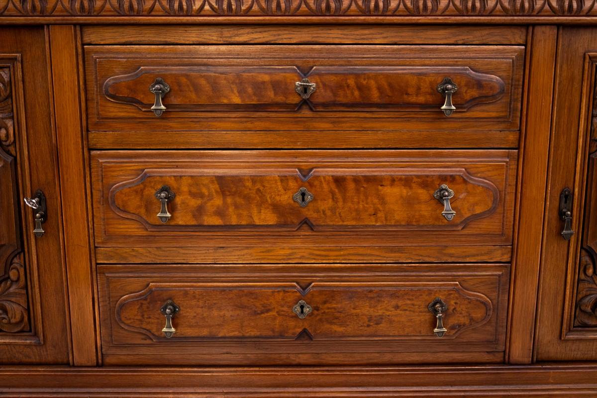 Art Nouveau Chest of drawers, Northern Europe, around 1900. After renovation. For Sale