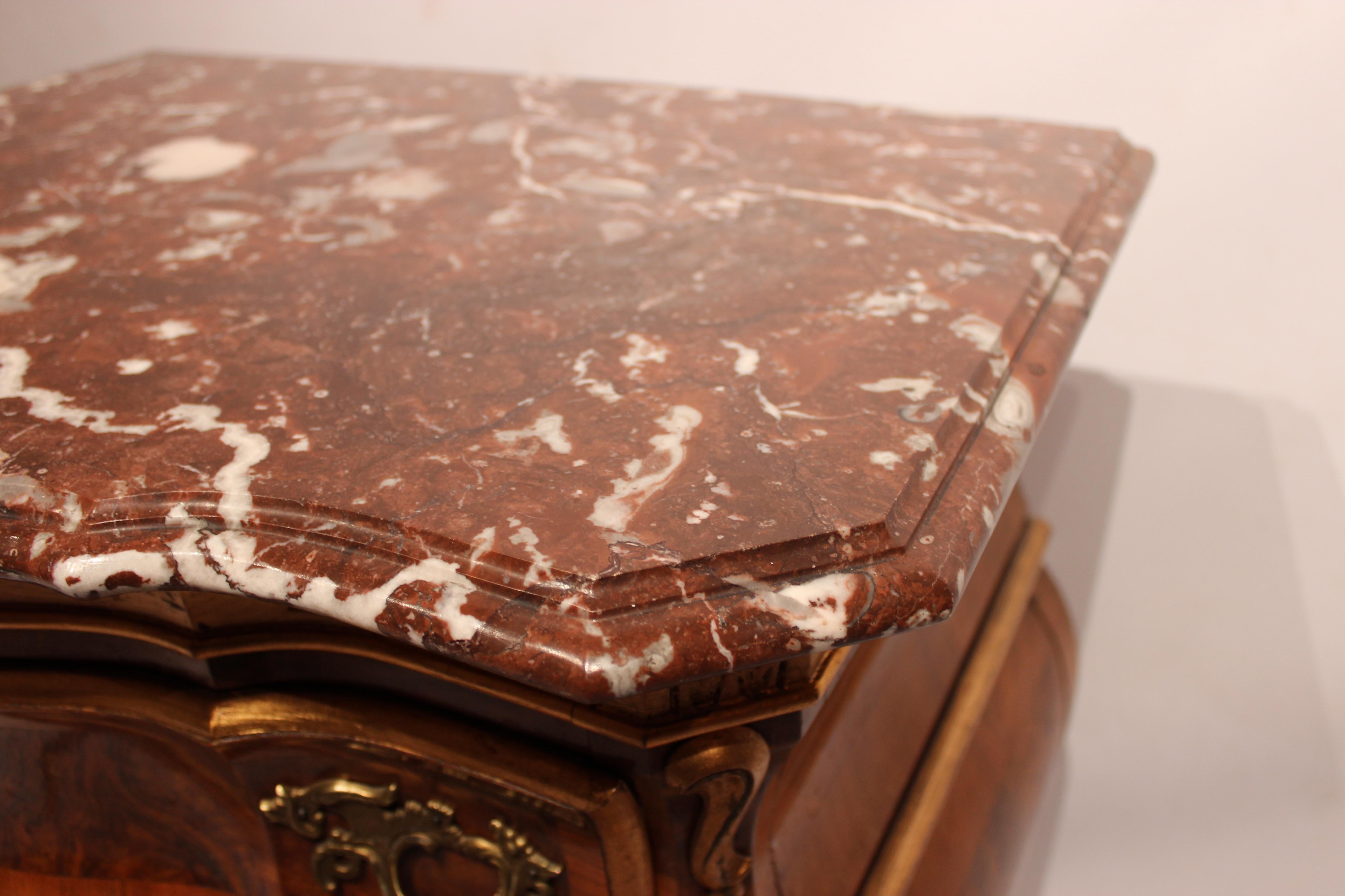 Chest of Drawers of Walnut with Marble Top Plate from Denmark, circa 1880s im Zustand „Gut“ in Lejre, DK