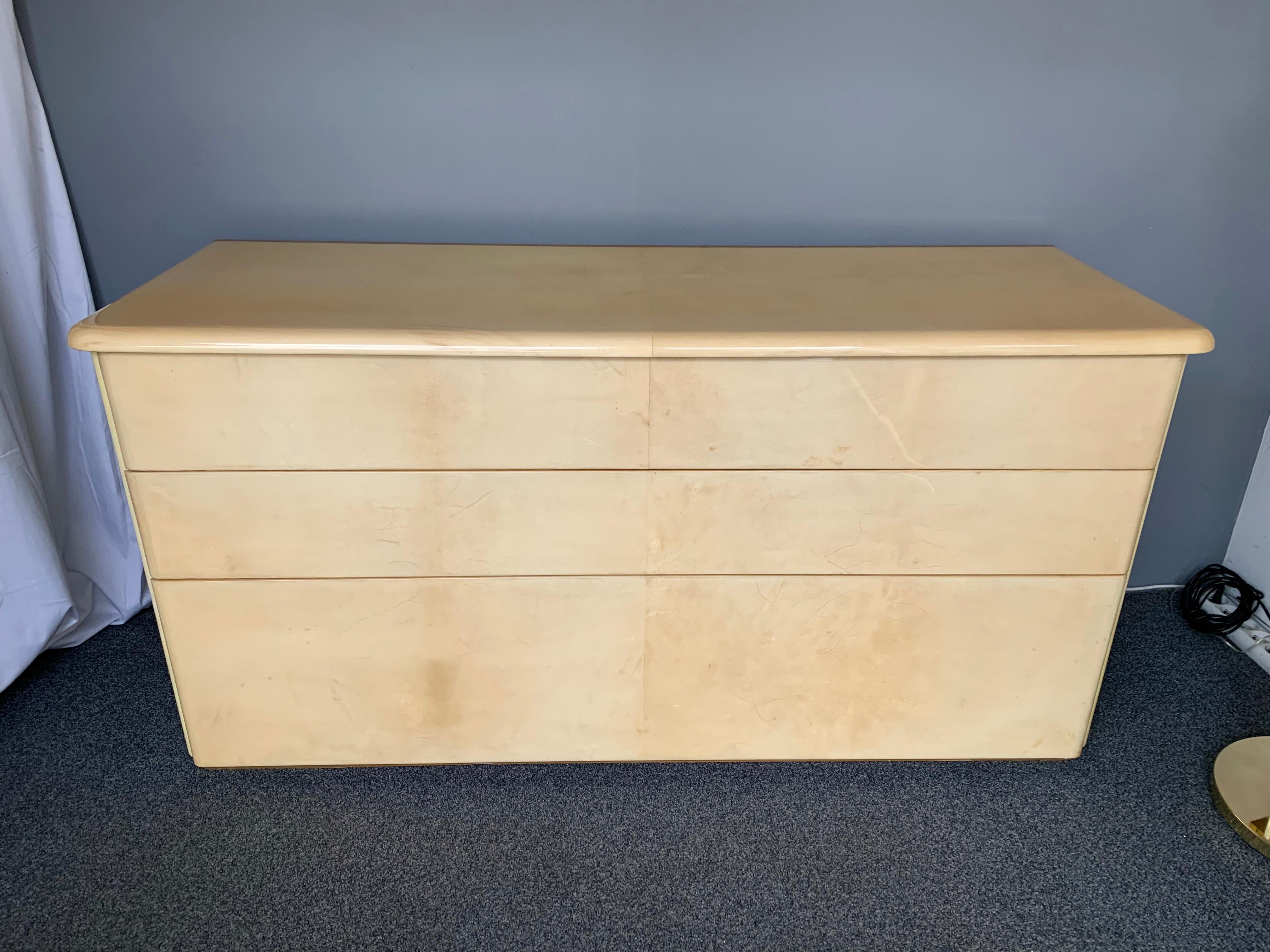 Chest of Drawers Parchment Goatskin by Aldo Tura, Italy, 1970s 4