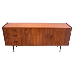 Commode, Pologne, années 1960. Après la rénovation.