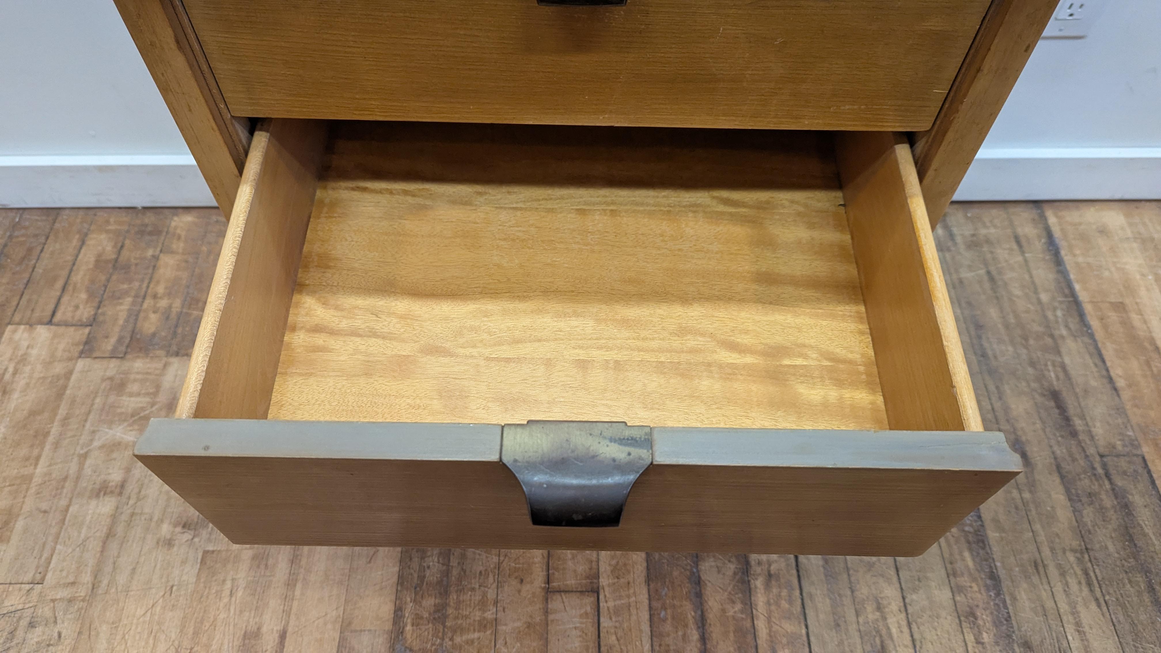 Chest of Drawers Precedent Edward Wormely for Drexel For Sale 3