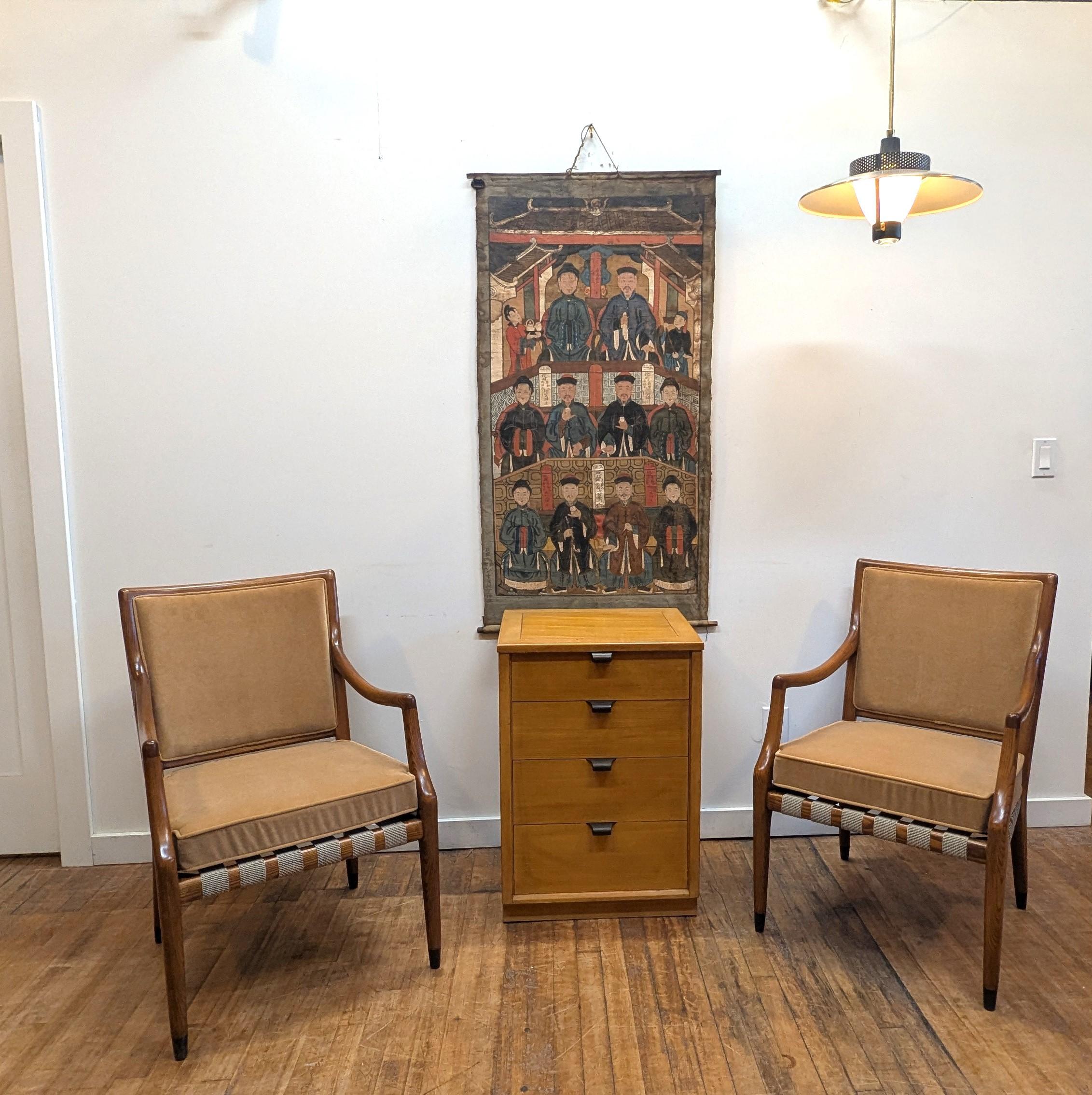 Chest of Drawers Precedent Edward Wormely for Drexel For Sale 6