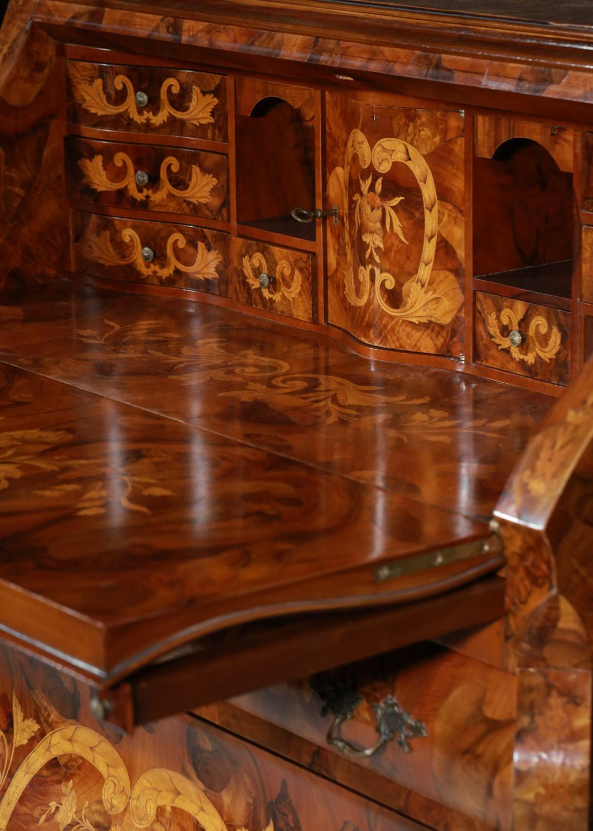Dutch Colonial Chest of Drawers / Secretary in Dutch Style Marquetry Holland Design For Sale