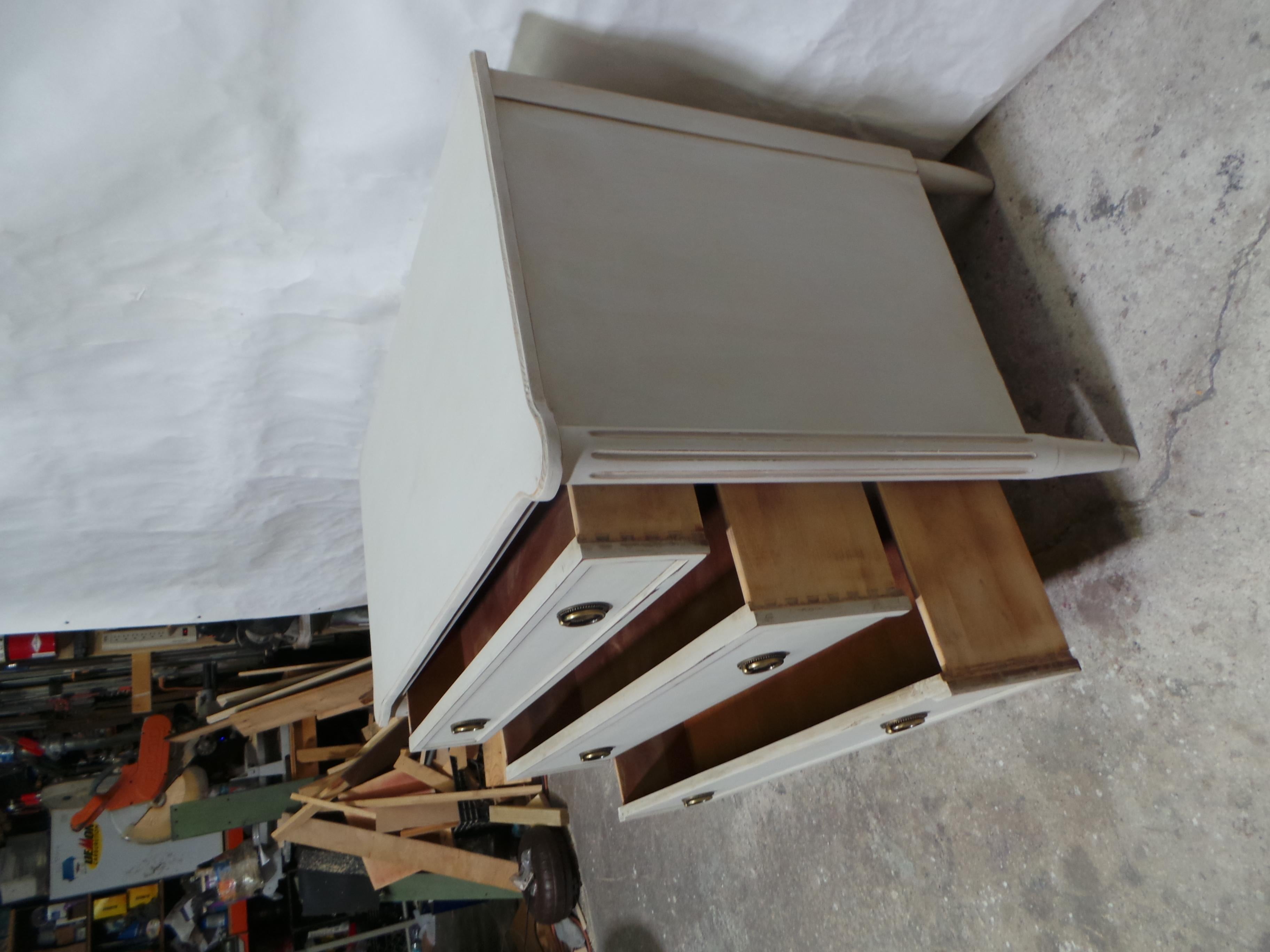 Legno Cassettiera svedese in stile gustaviano in vendita