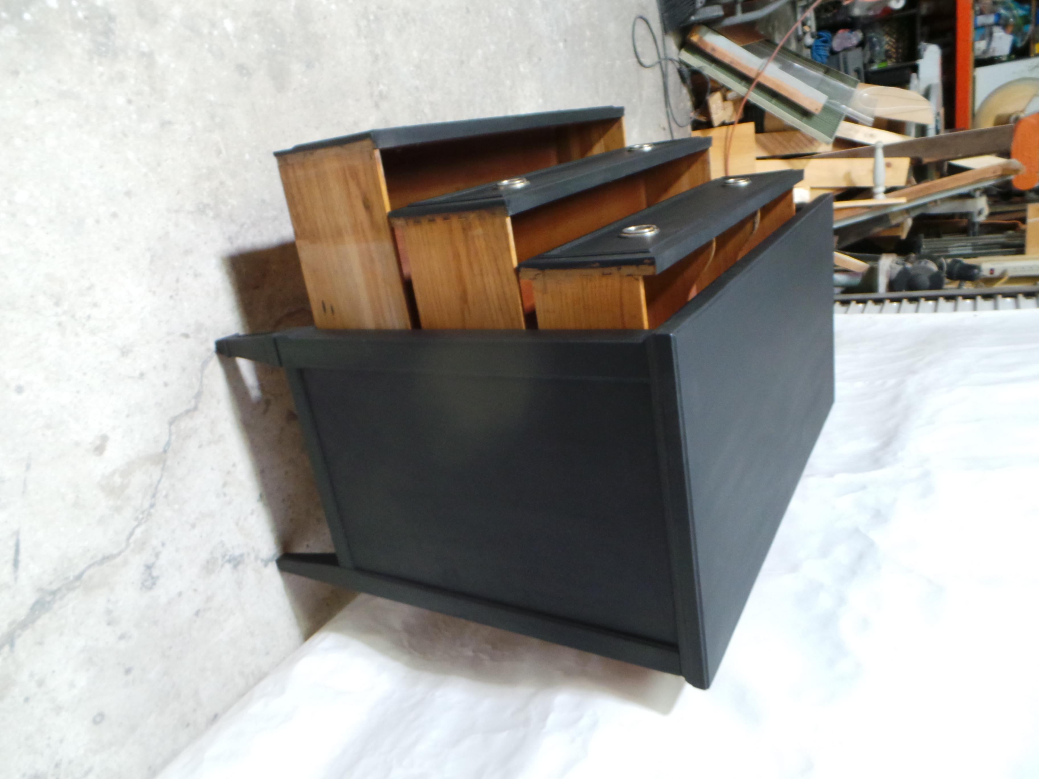 Legno Cassettiera svedese in stile gustaviano in vendita