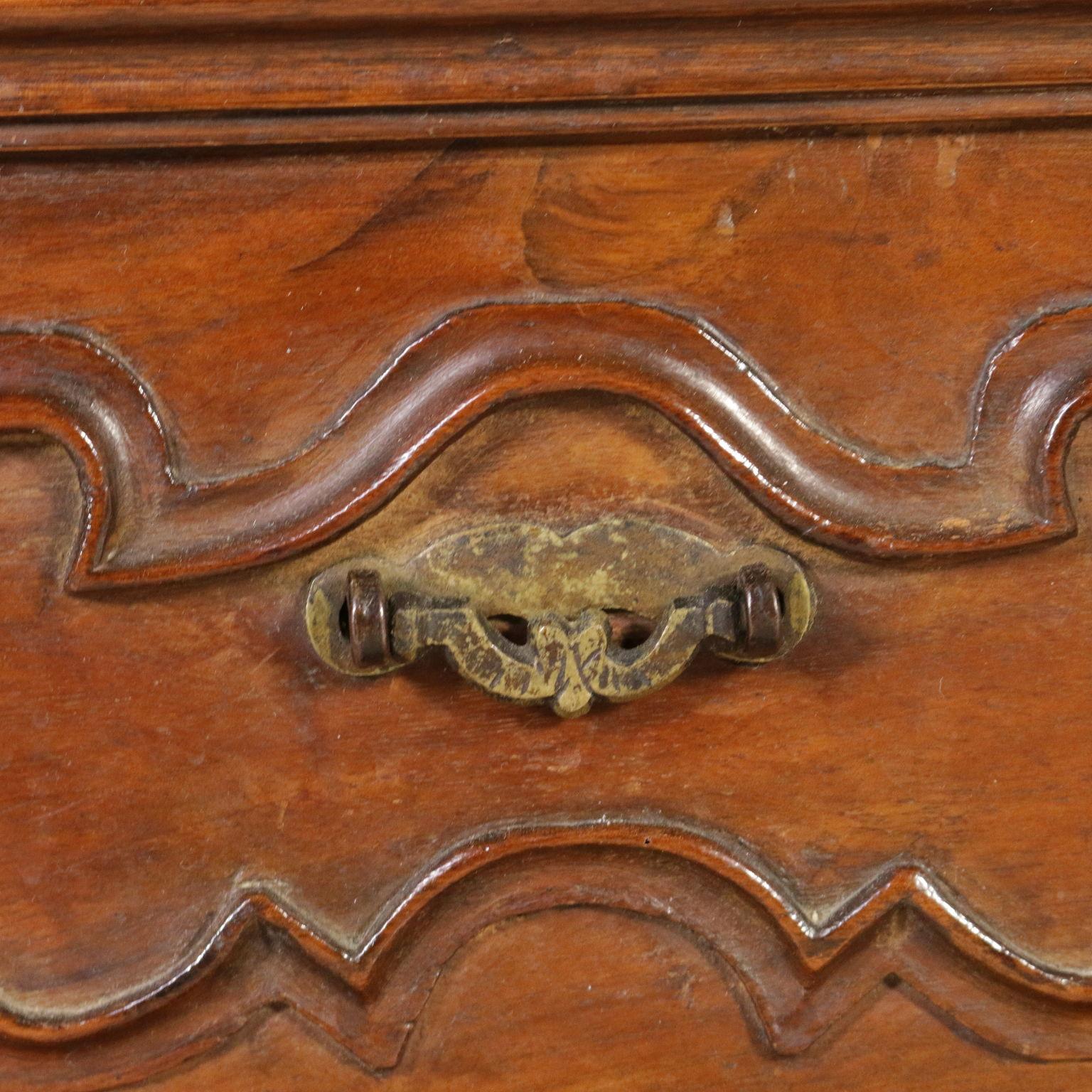 Chest of Drawers Walnut Manufactured in Northern Italy, Early 1700 1