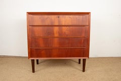 Chest of drawers with 4 drawers, in teak, Denmark 1960s.