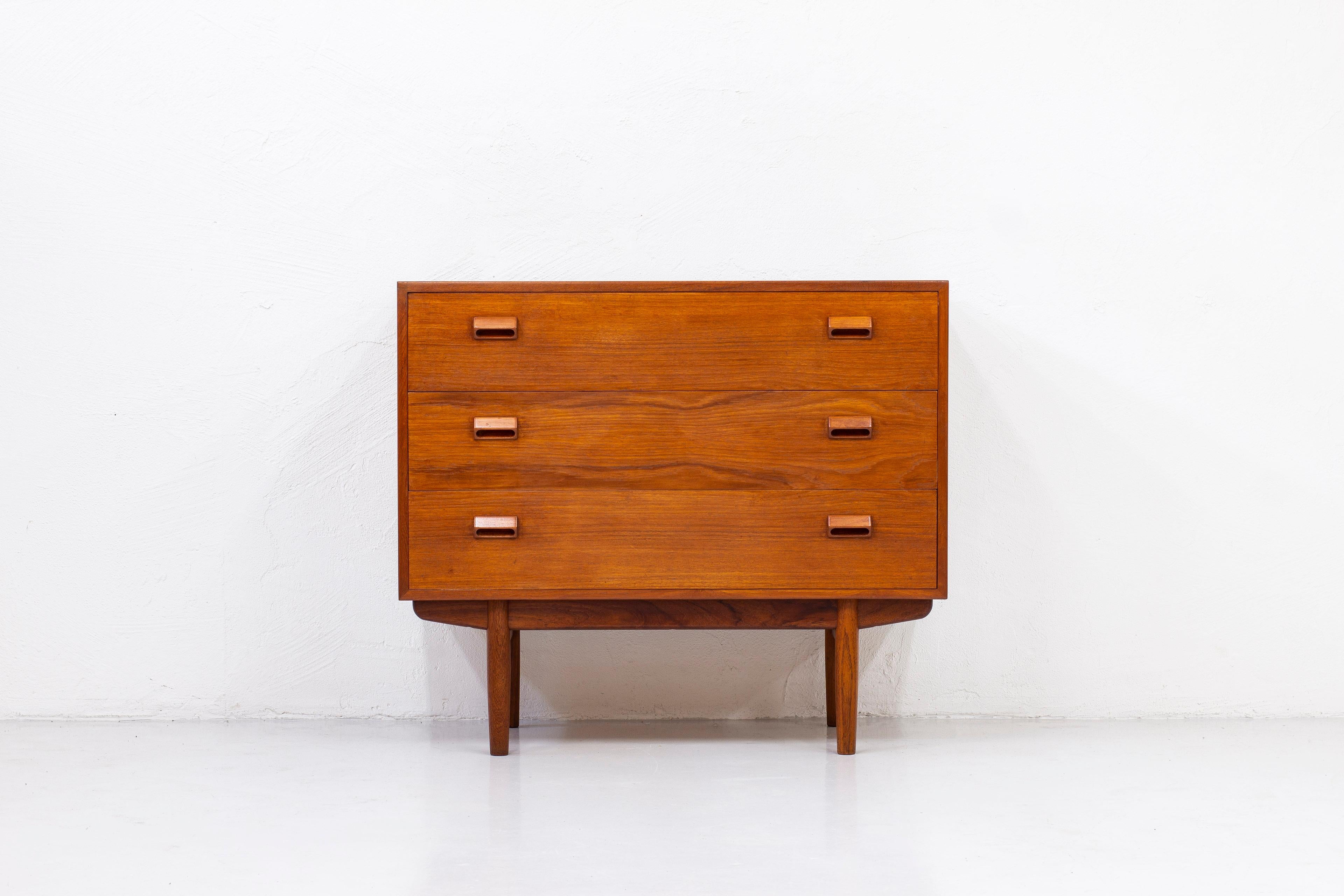 Scandinavian Modern Chest of Drawers with Built in Vanity Dresser by Børge Mogensen, Teak, 1950s