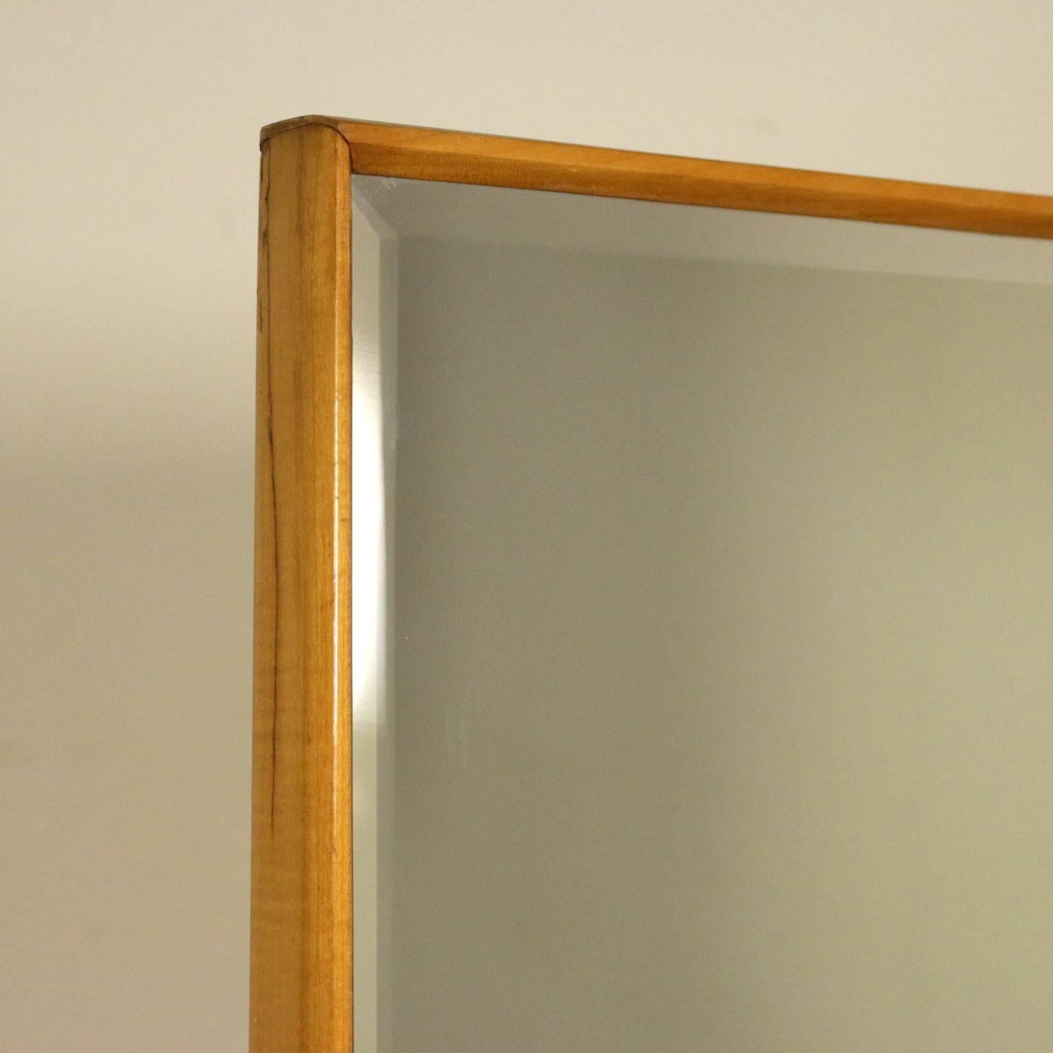 Chest of Drawers with Mirror Maple Beech Vintage, Italy, 1950s-1960s In Good Condition In Milano, IT