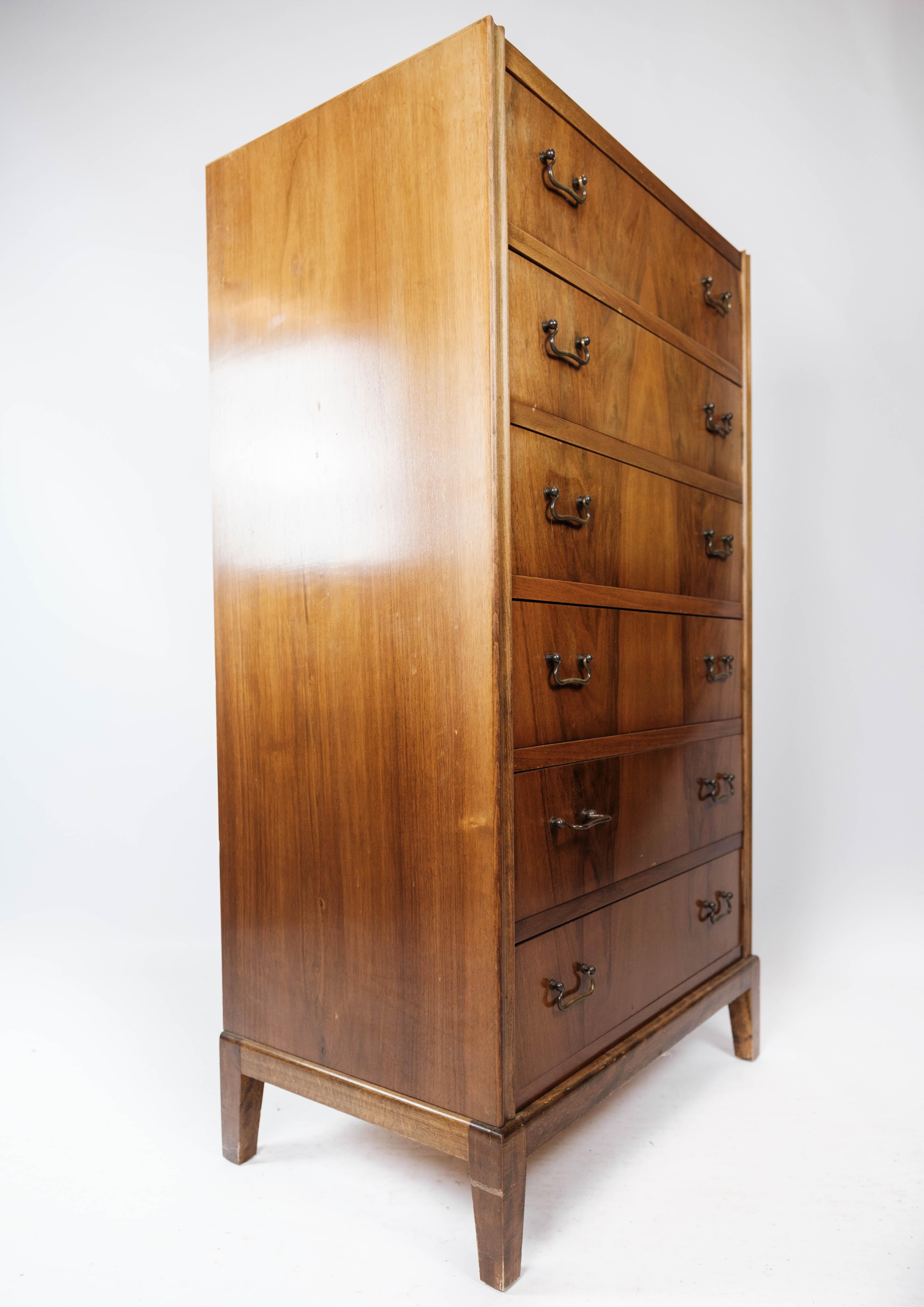 Chest of Drawers with Six Drawers of Walnut, Designed by Frits Henningsen, 1960s 8